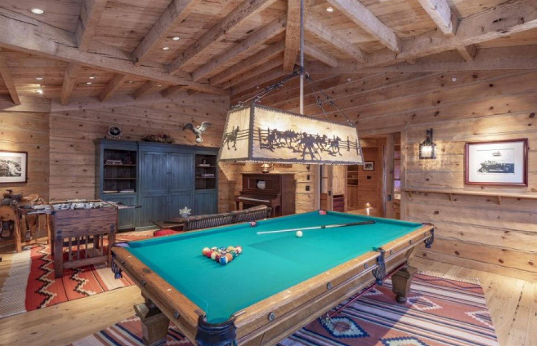 Tom Cruise's secluded ranch, Colorado, USA