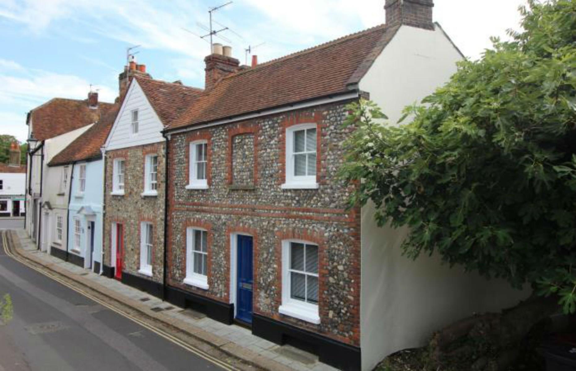 Chichester - average house price £375,000