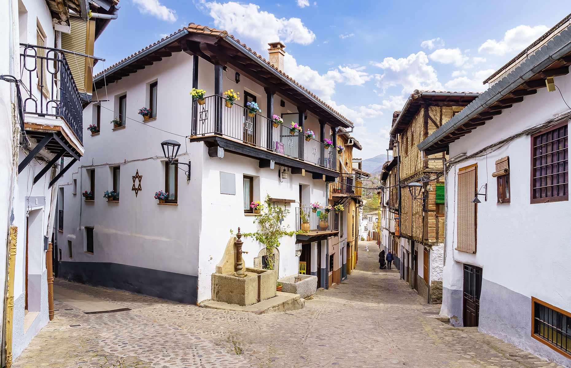 Ambroz Valley: a call to digital nomads