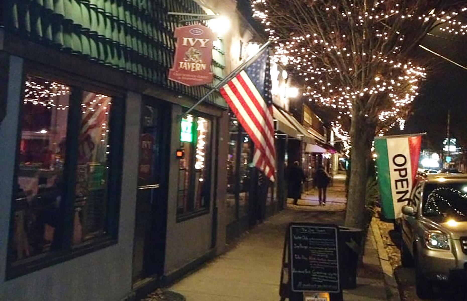 Rhode Island: Ivy Tavern, Providence