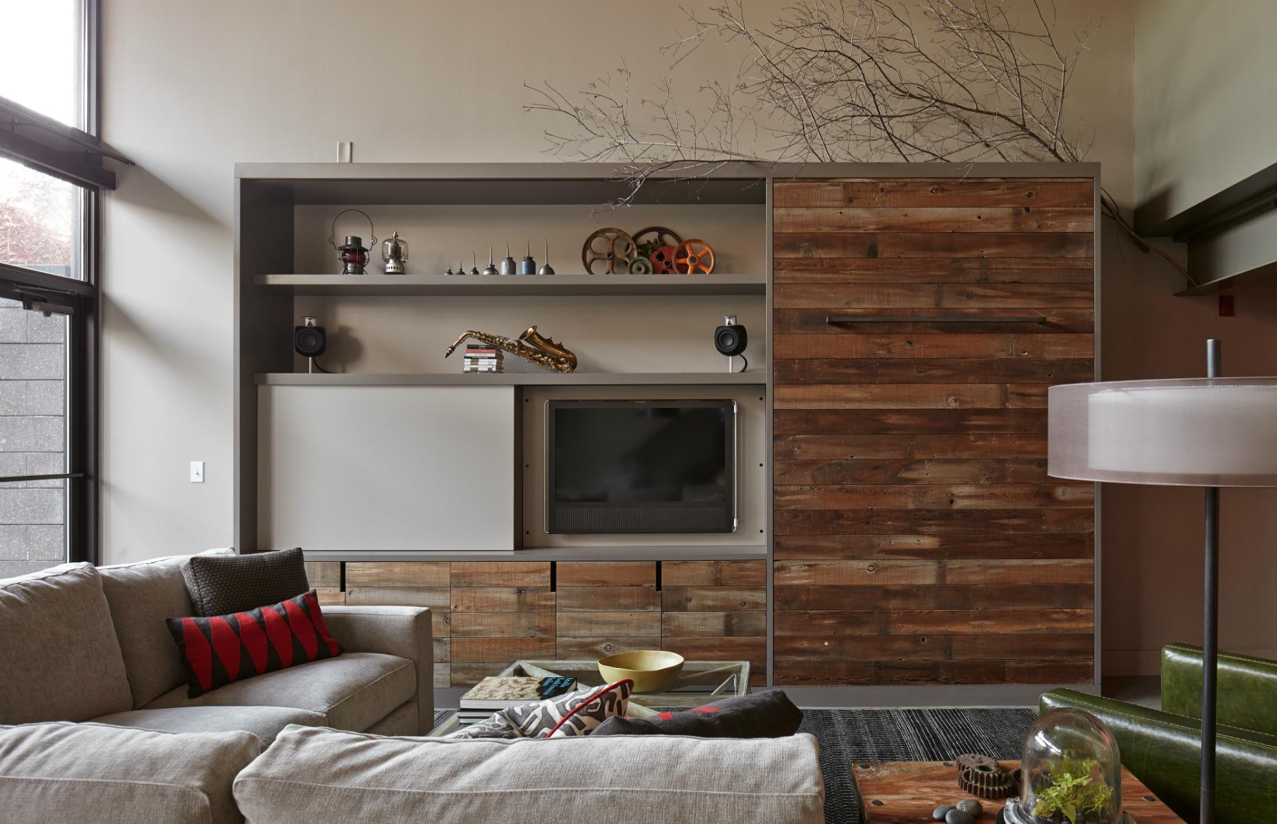 Blend modern with rustic  