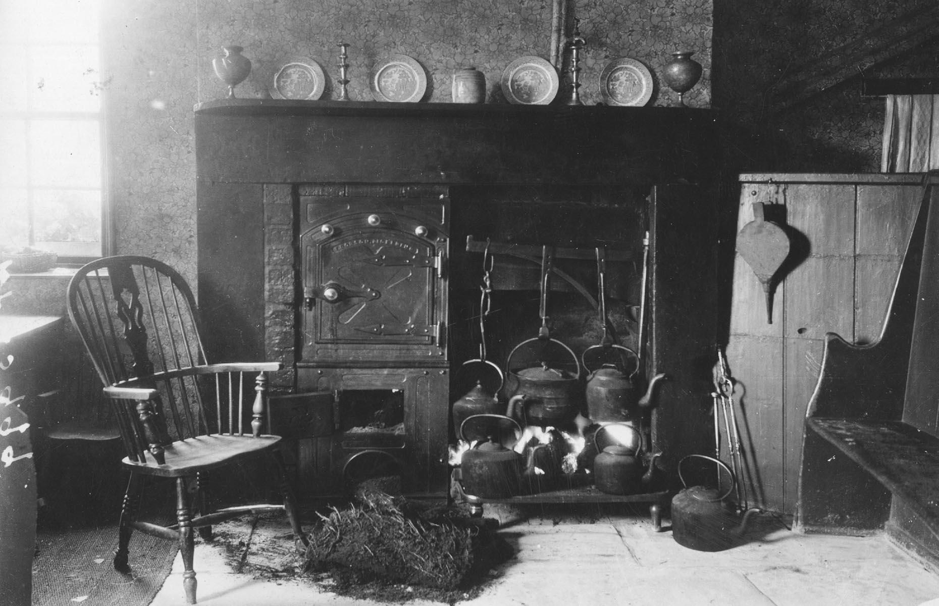 1900s: hearth and home