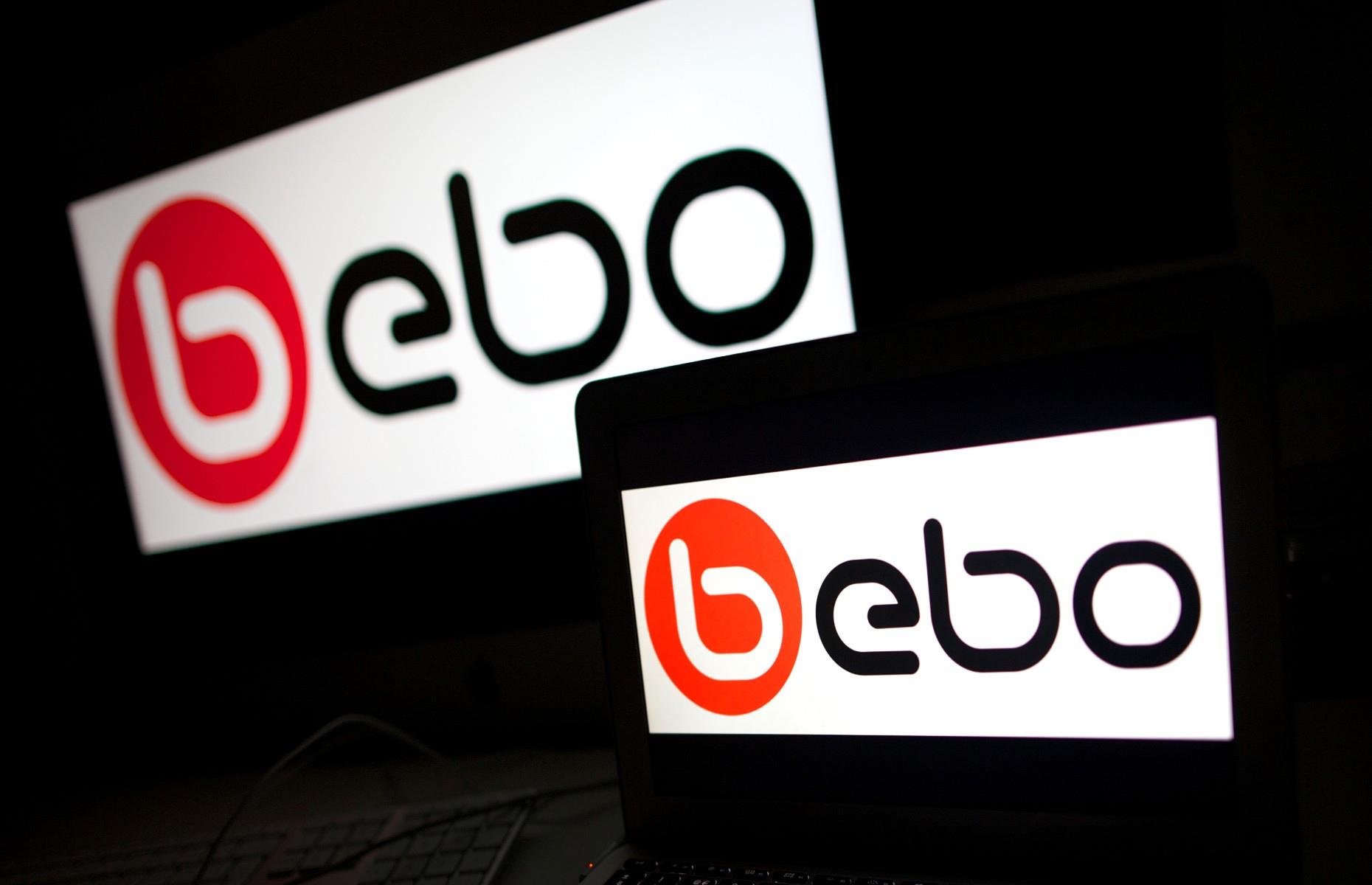 AOL and Bebo: 2008