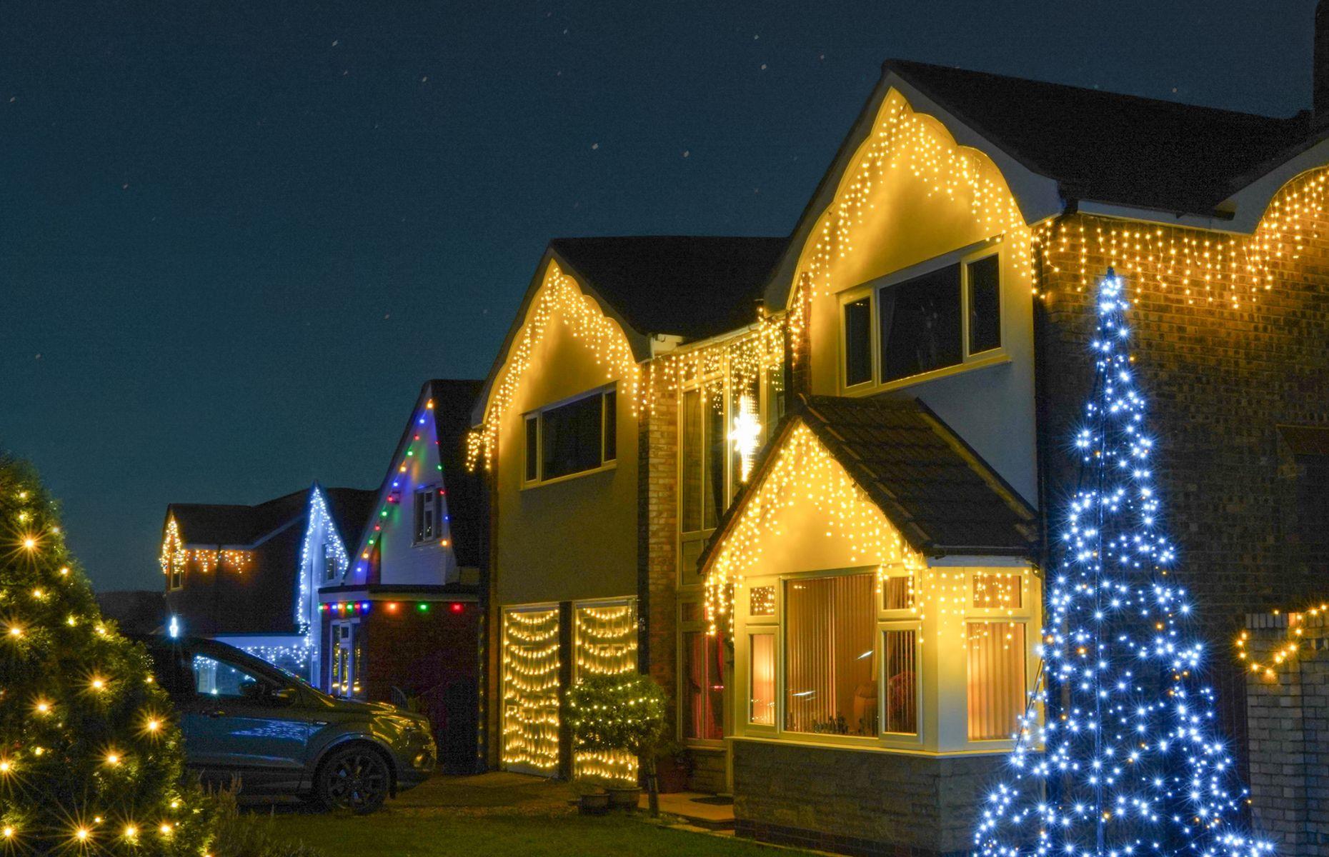 Check the Christmas lights