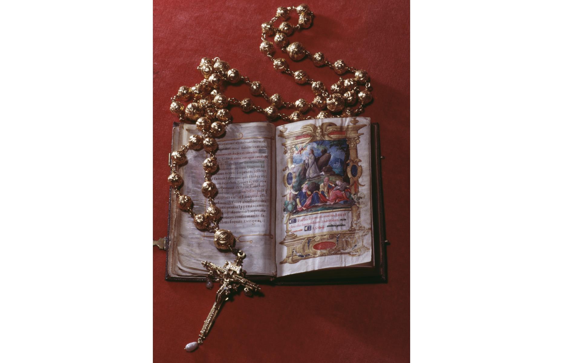 Mary Queen of Scots' rosary beads (and other treasures)