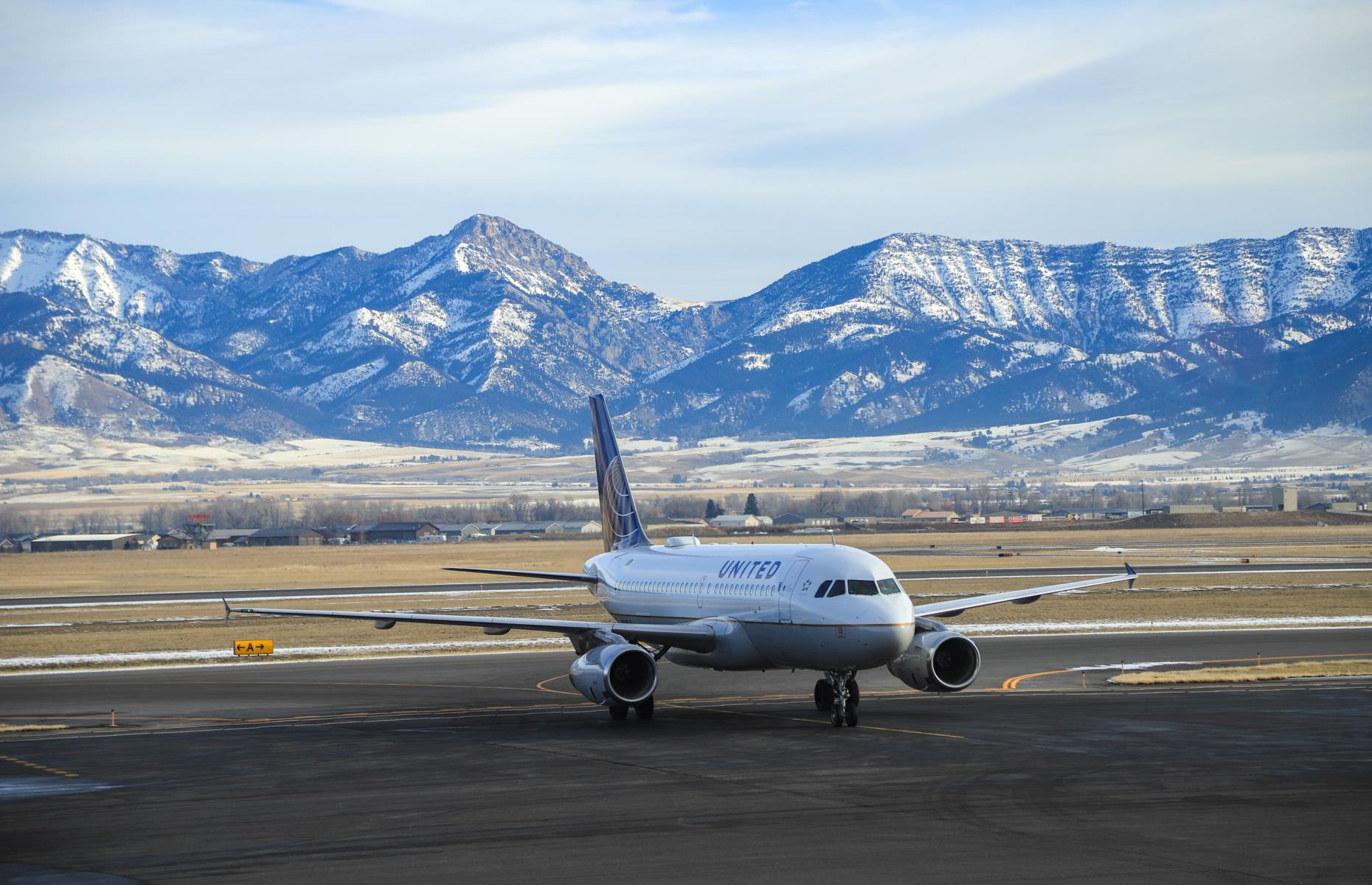 5. Bozeman Yellowstone International Airport, Montana, USA