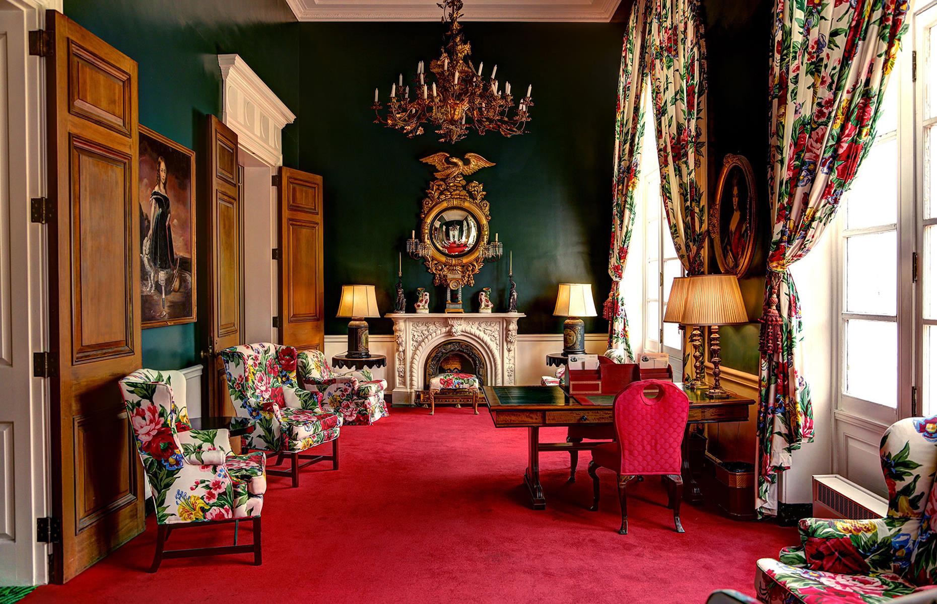 West Virginia: The Greenbrier, White Sulphur Springs