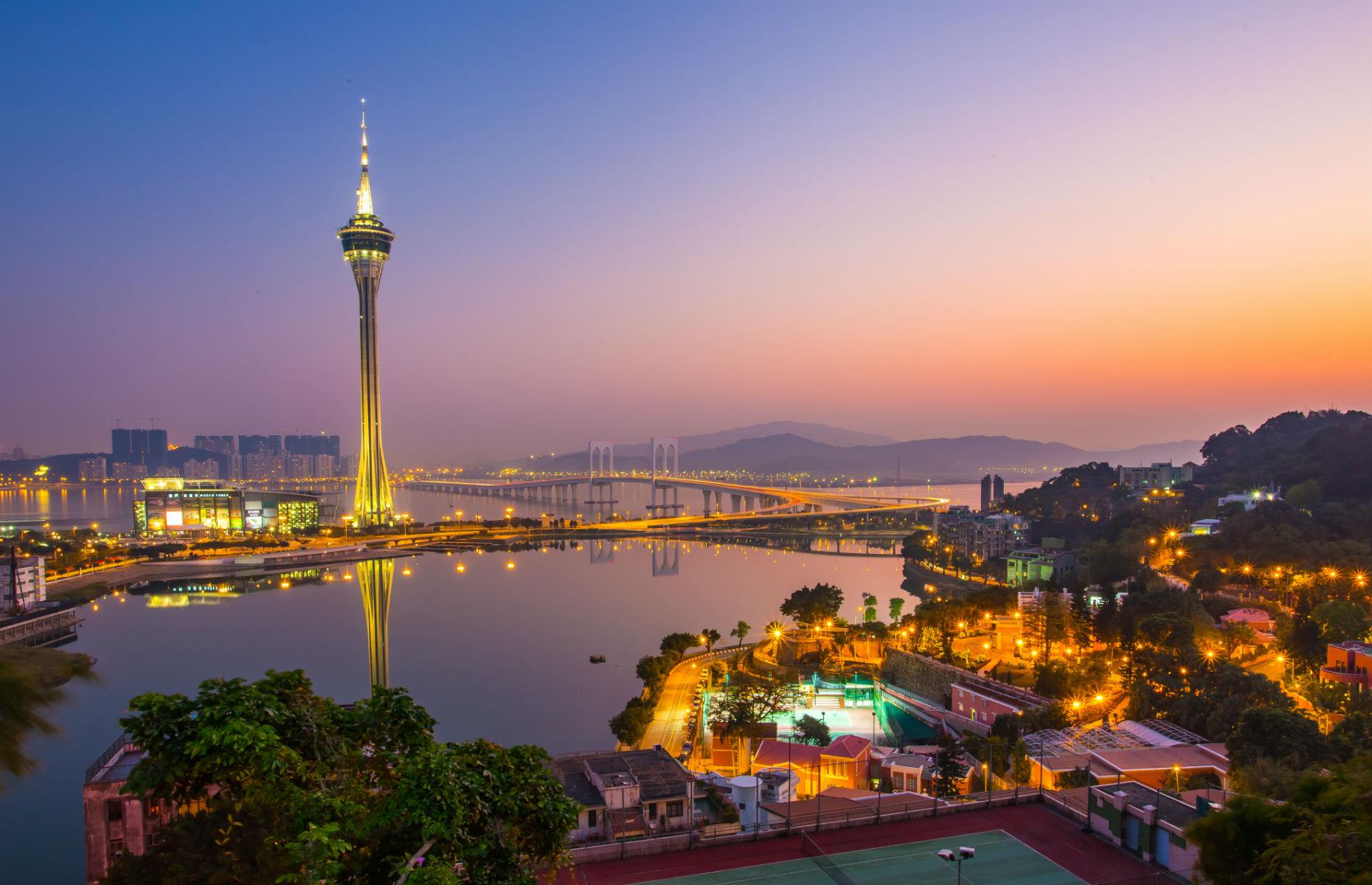 Macau (Macao): £72,400