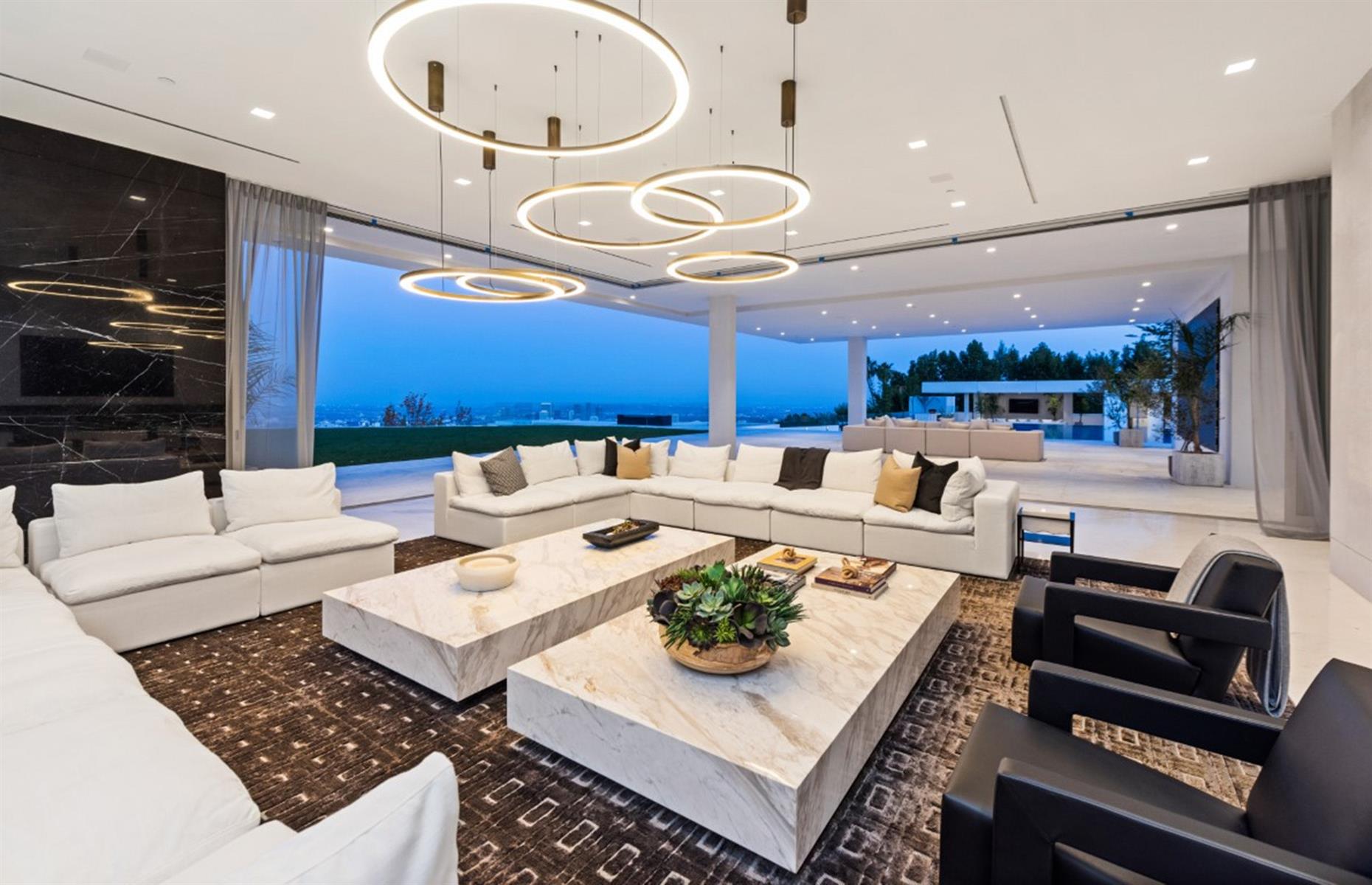 The One, California, EE.UU.: valor estimado de $126 millones (unos 117,2 millones de euros)