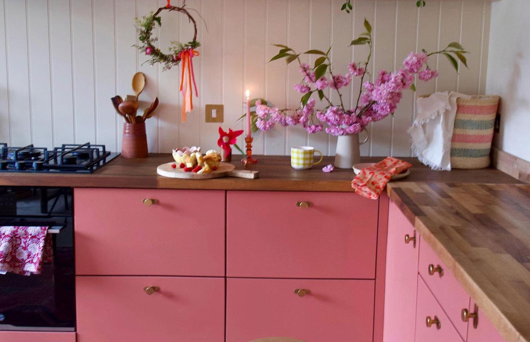 Tongue and Embrace DIY farmhouse style