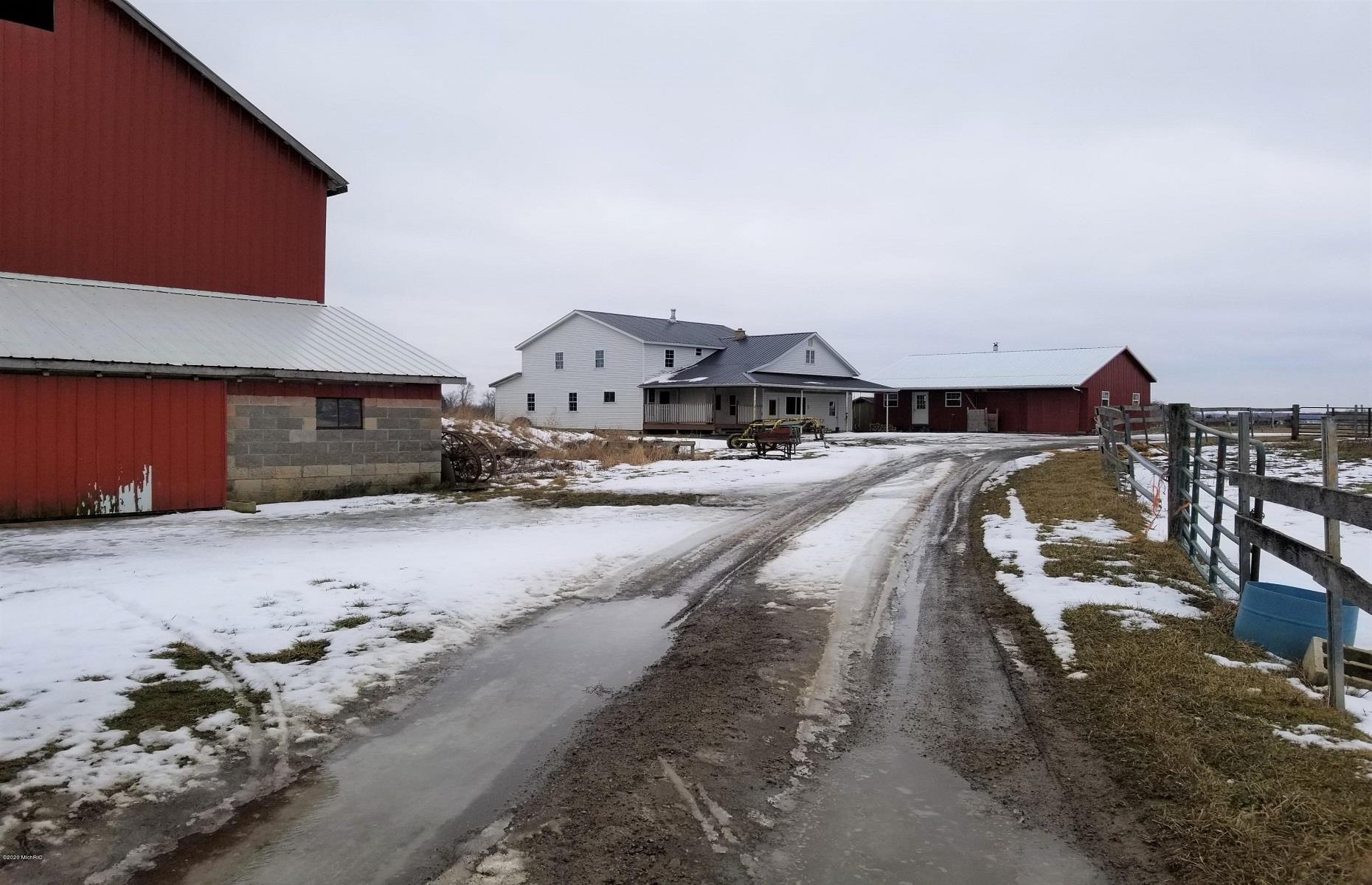 Historic Amish farm, Michigan, USA: $360,000 (£258k)