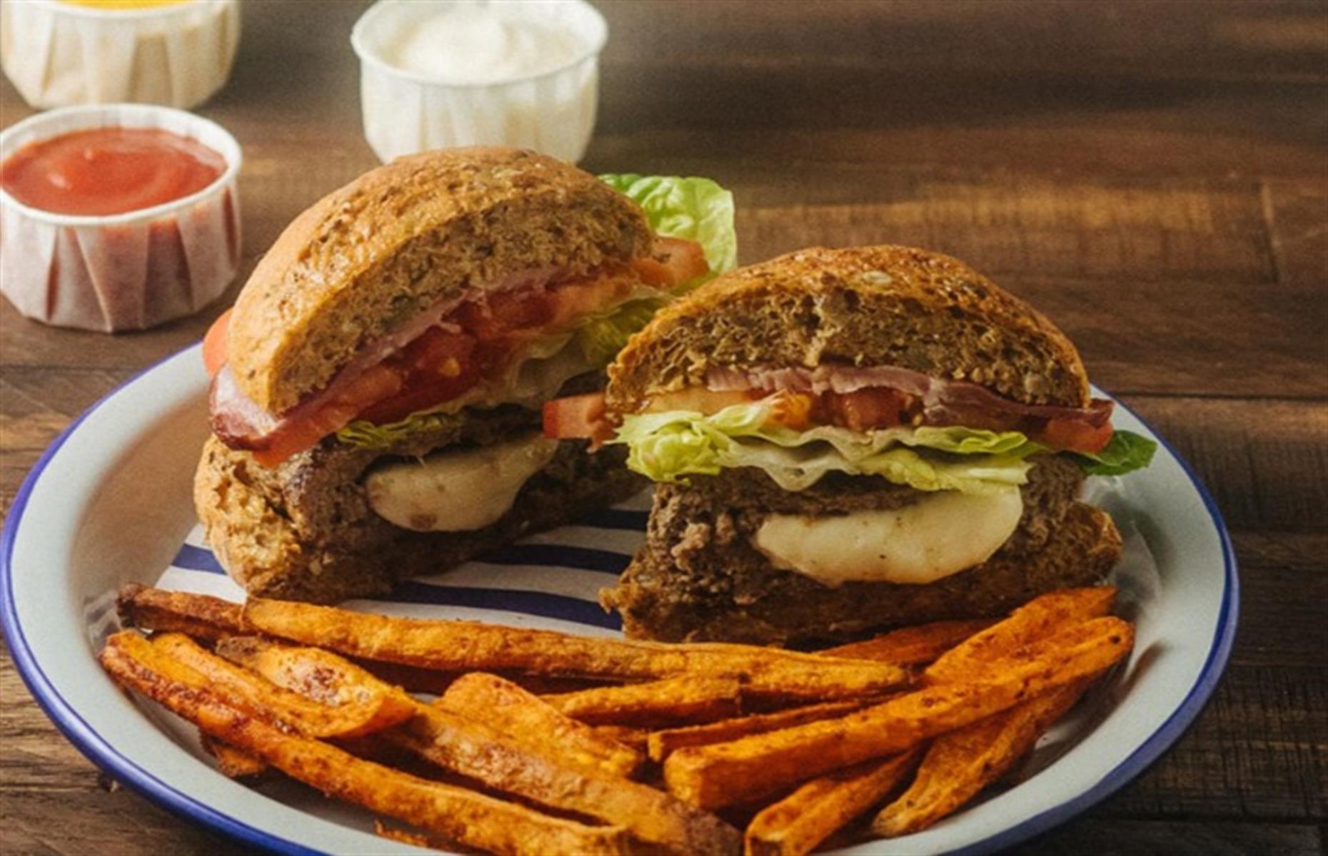 Melt-in-the-middle bacon cheeseburger
