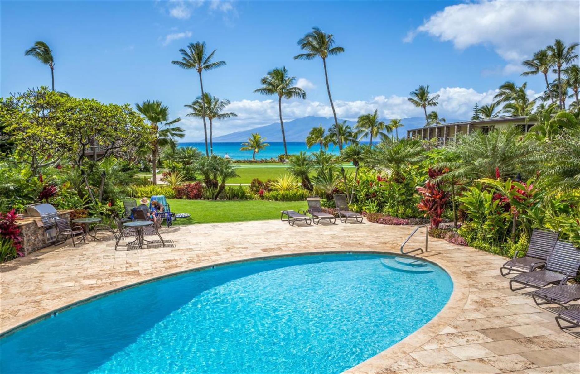 Hawaii: The Mauian Hotel, Lahaina, Maui