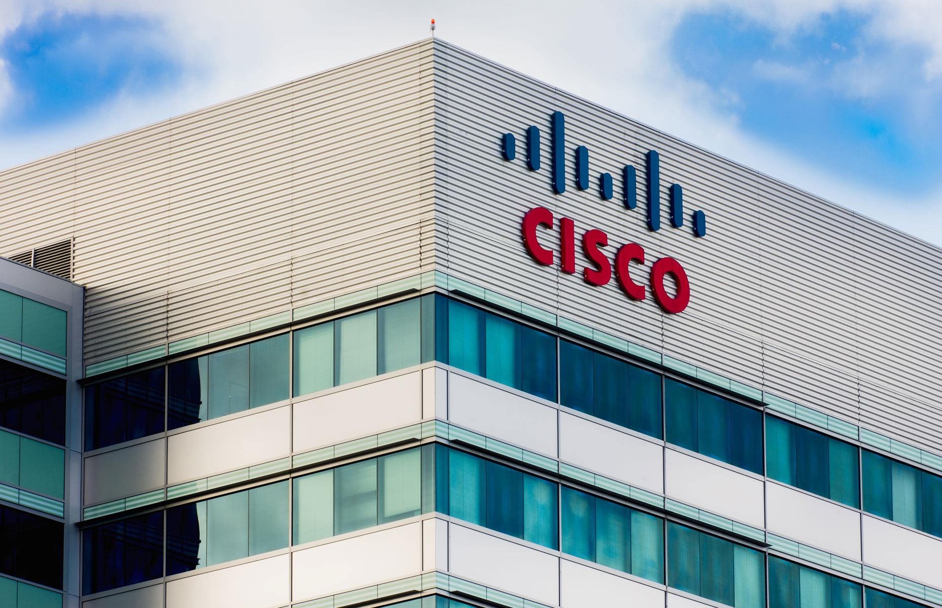 1990 – Cisco: $1,000 invested then is worth $440,000 (£301k) today