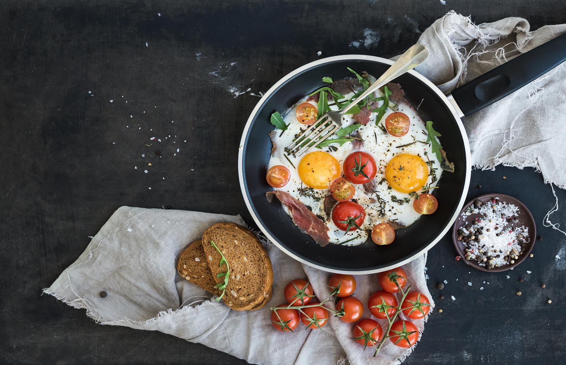 Elevate eggs to new heights