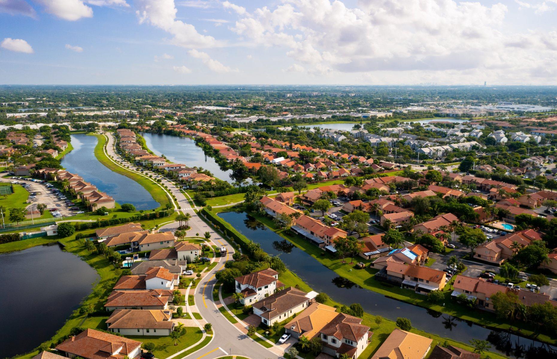 Safest: 3. Pembroke Pines, Florida