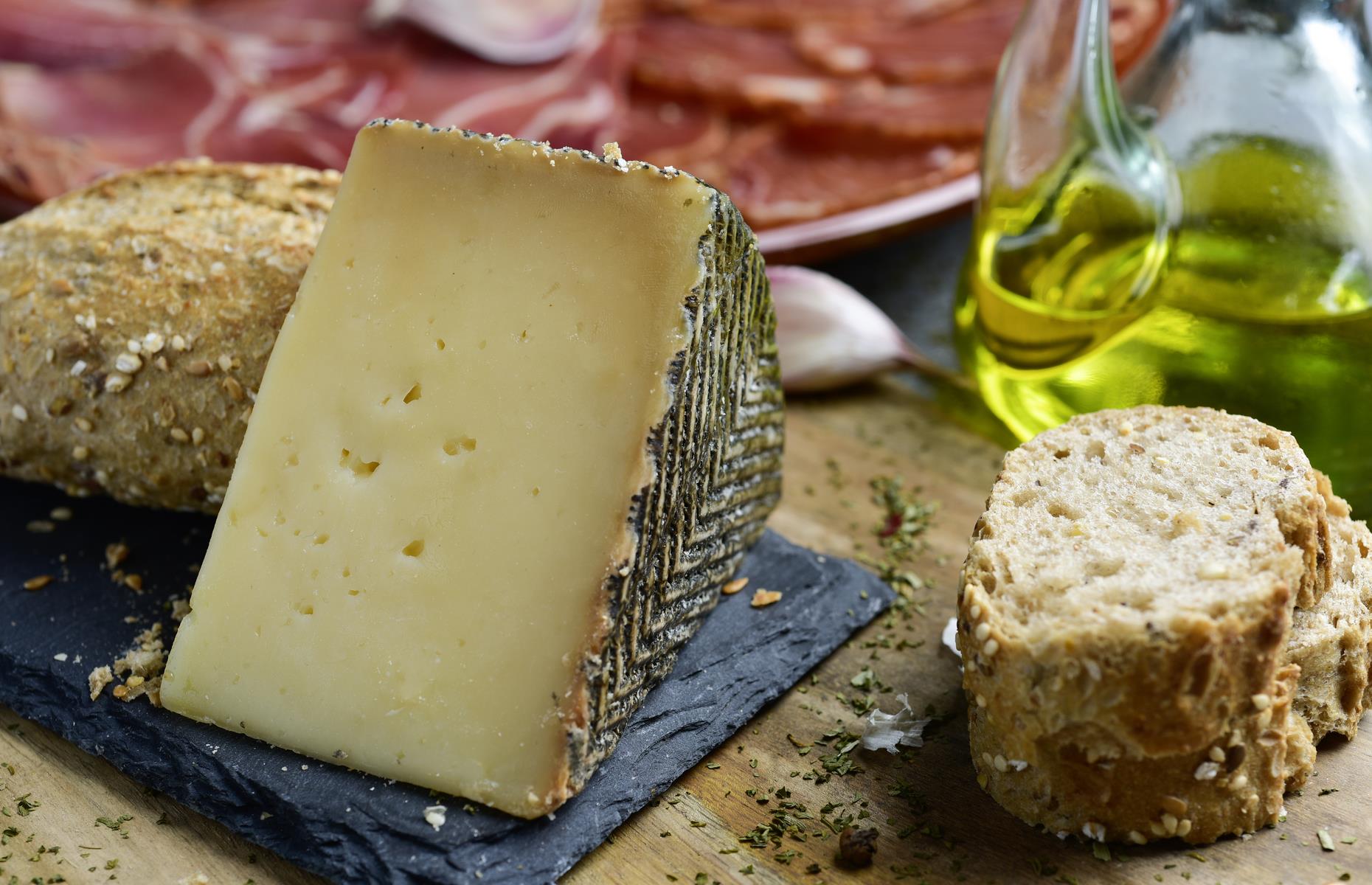 16. Manchego, España