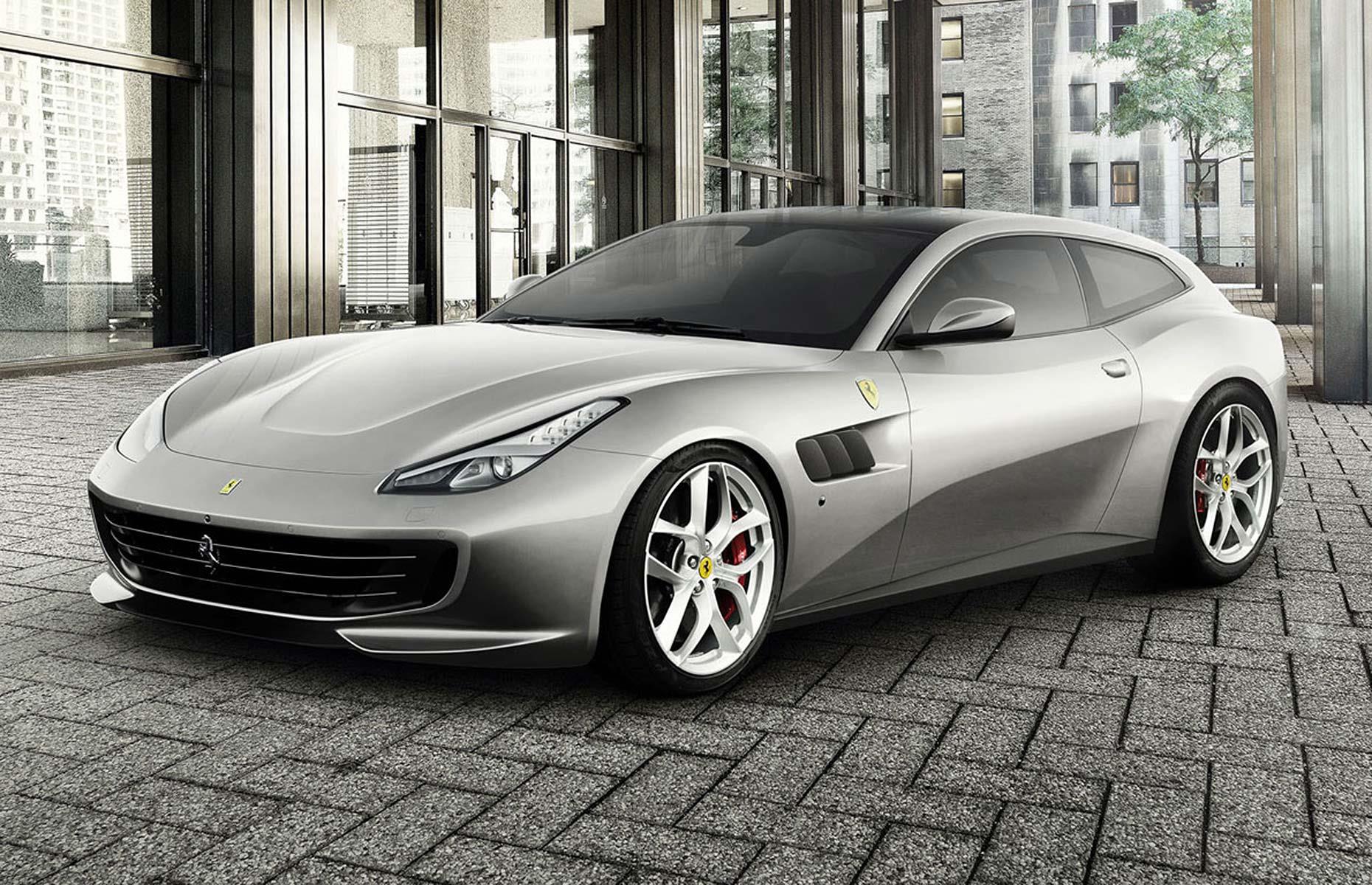Ferrari GTC4 Lusso T