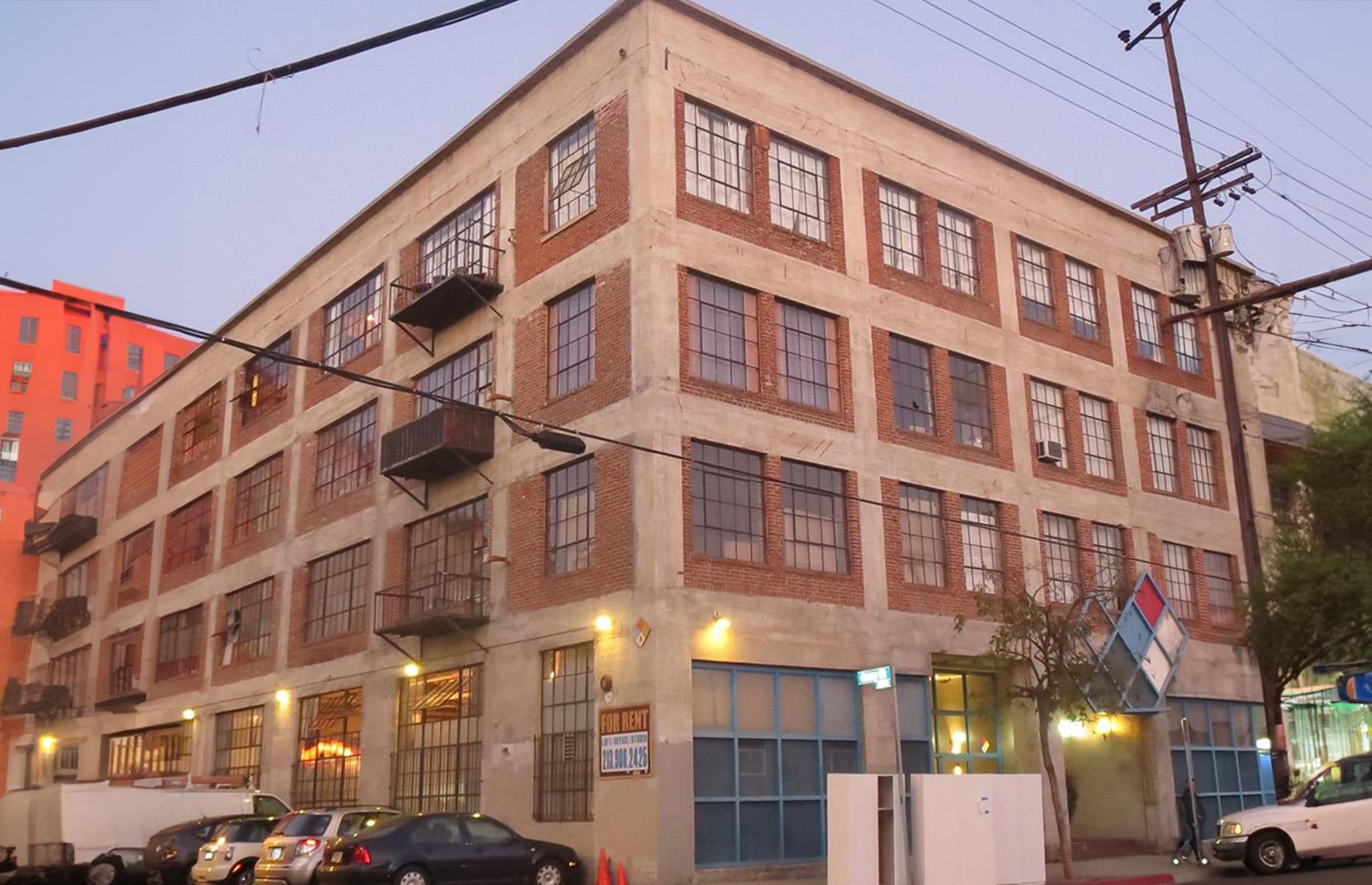 New Girl: Traction Avenue, Los Angeles, California