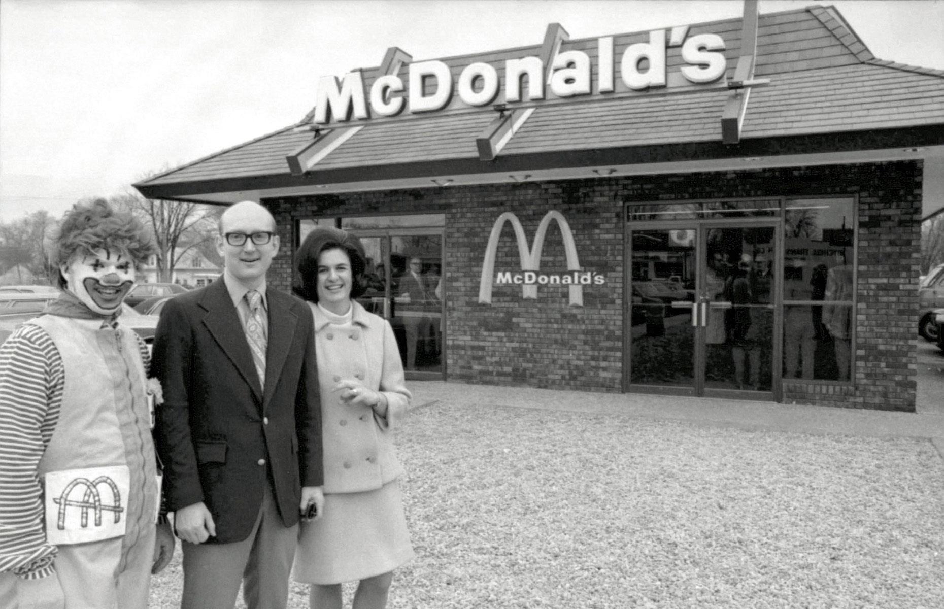 1955: McDonald's 