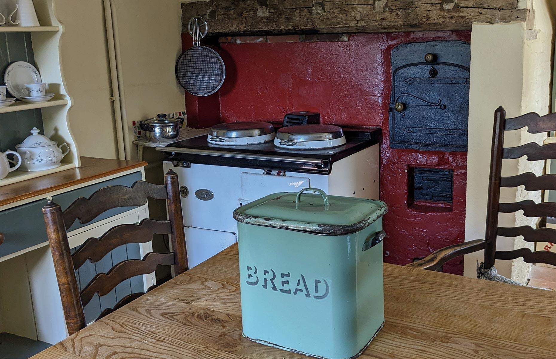 Bread bins: 1800s