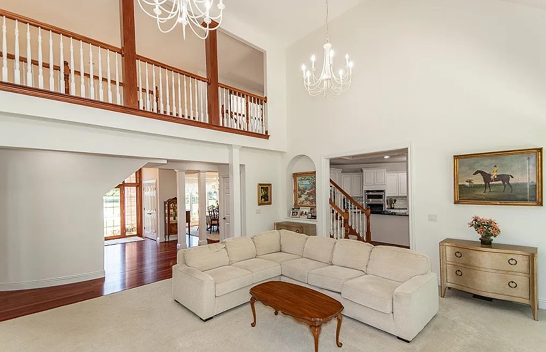 Spacious five-bed house, Concord, Ohio: £736,100 ($950k)
