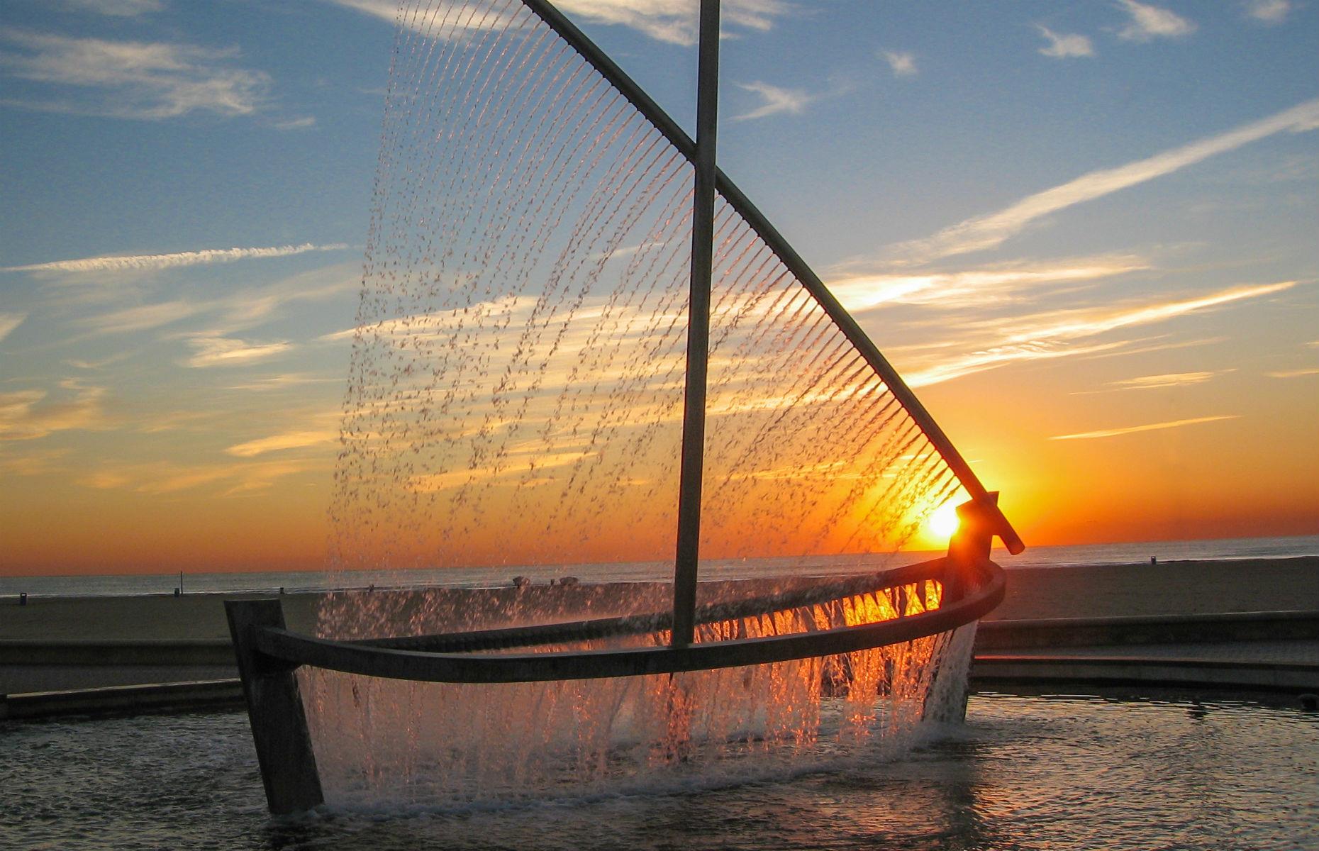 Water Boat Fountain, Valencia, Spain