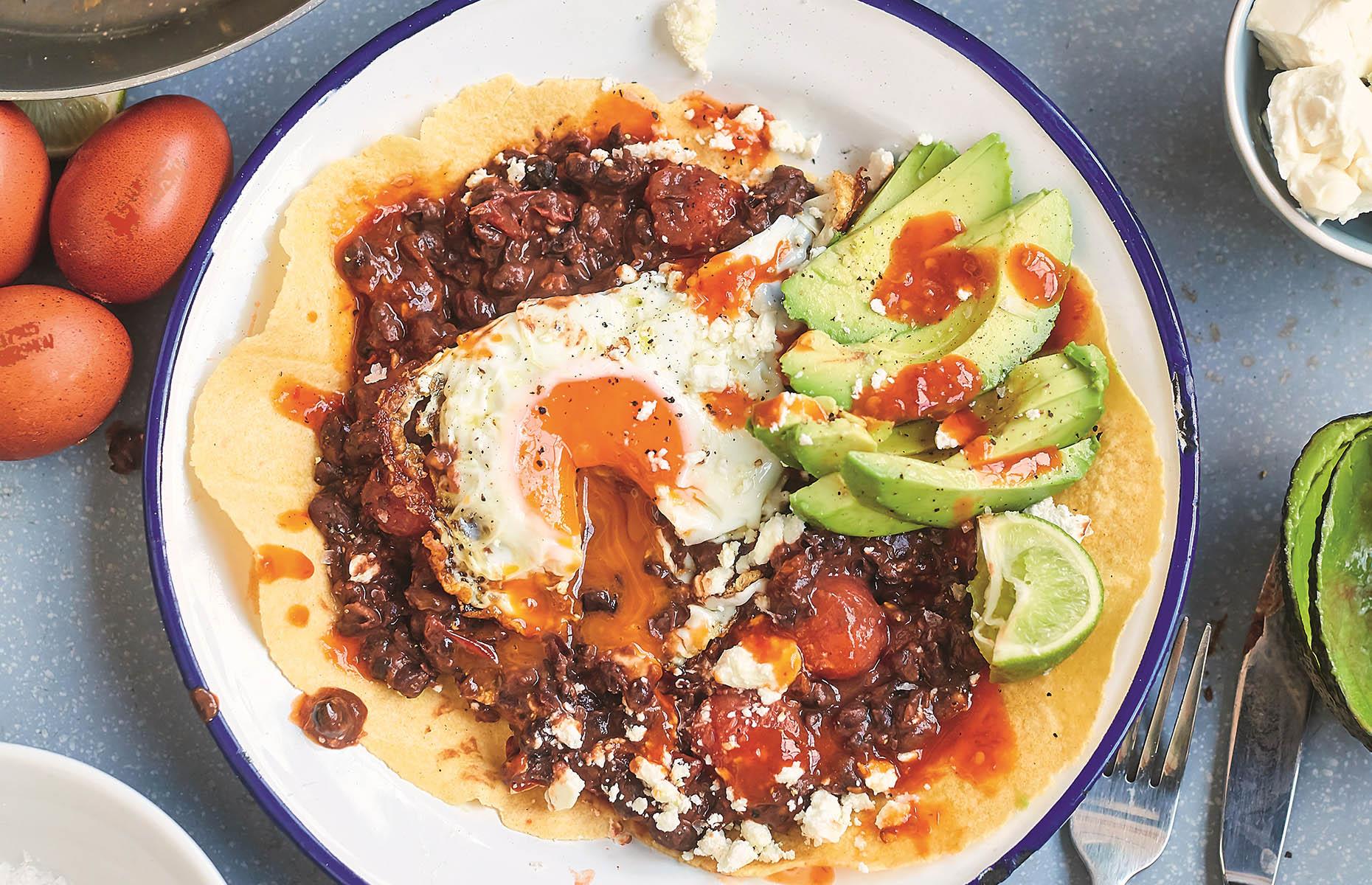 Huevos rancheros tacos