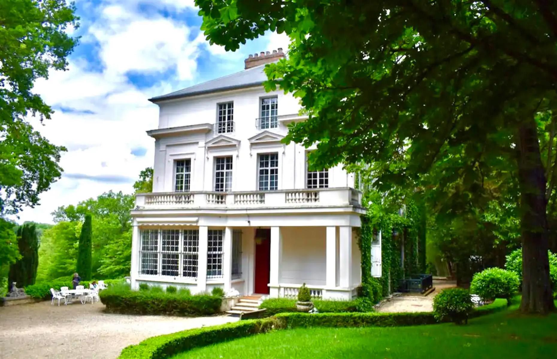 Renaissance-inspired chateau, Courgent, France