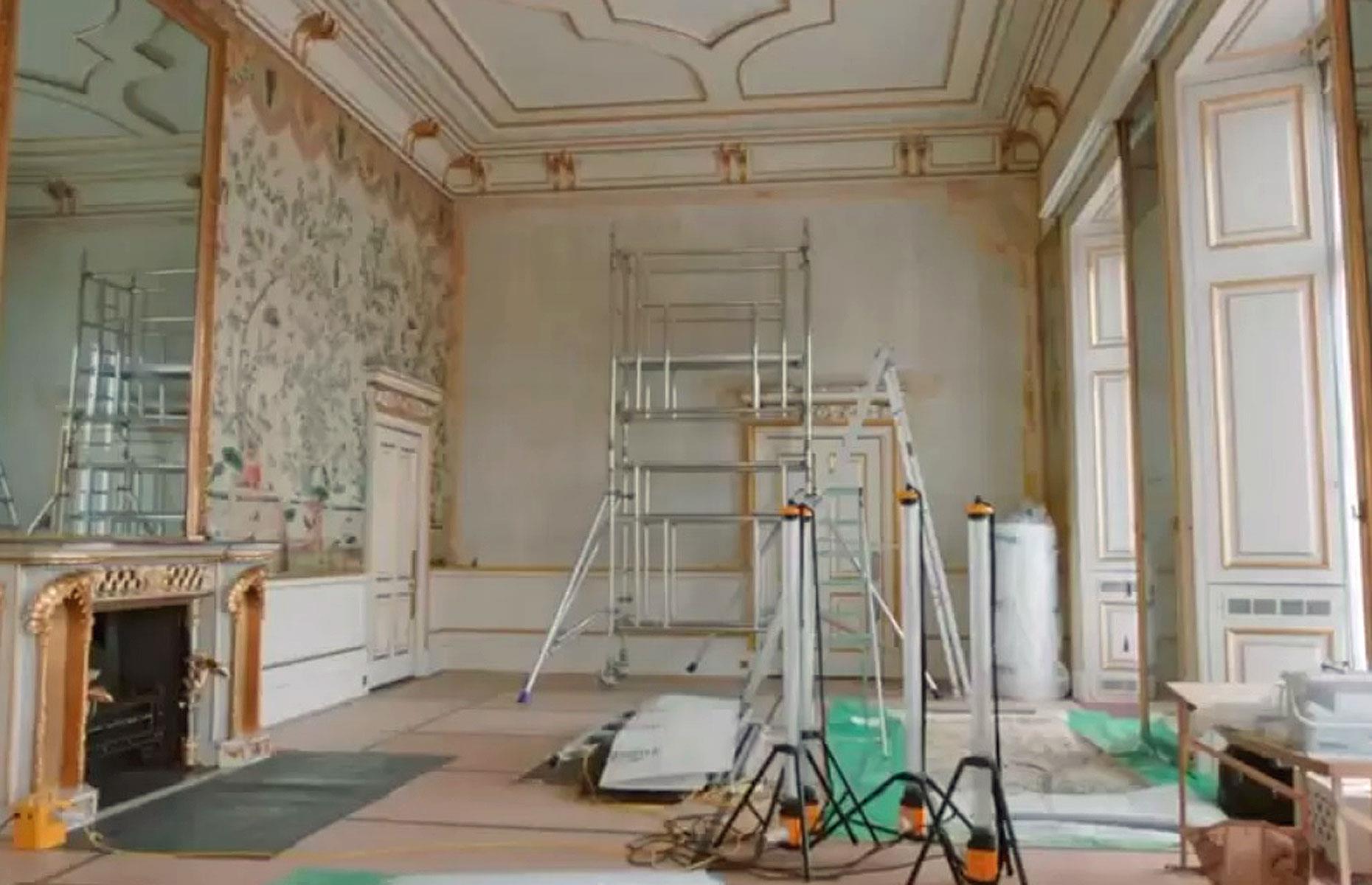 Buckingham Palace, total cost: £369 million ($466m)