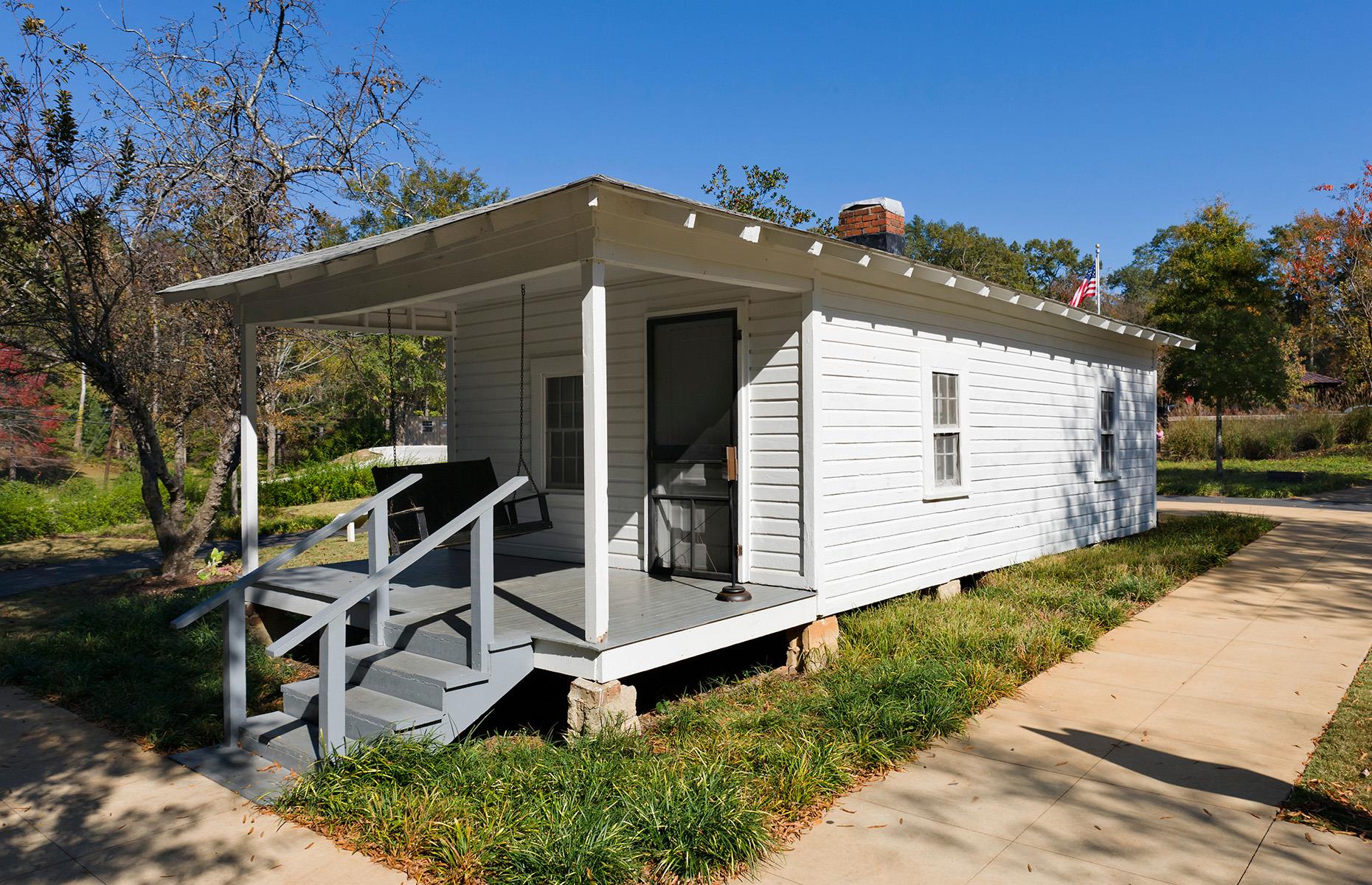 Elvis Presley's modest Mississippi birthplace