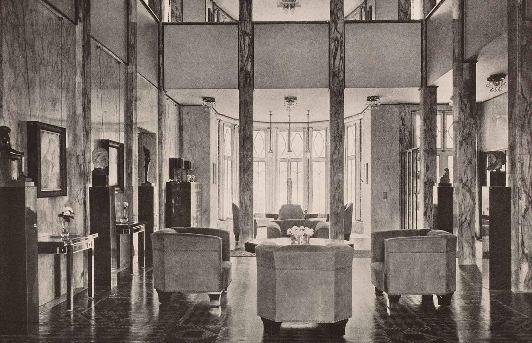 1900s: Art Nouveau palace, Brussels, Belgium