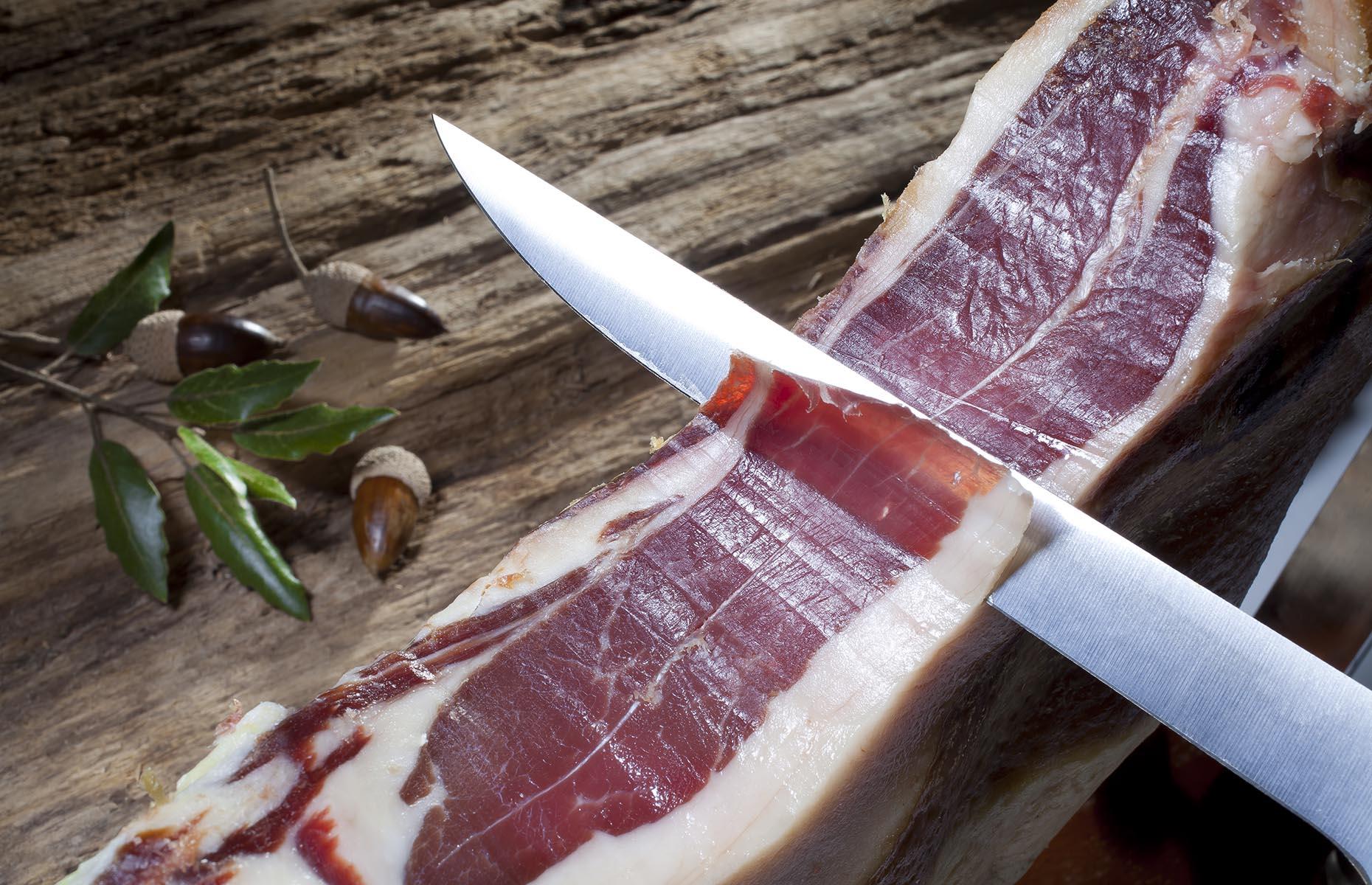 23. Jamón Ibérico de bellota