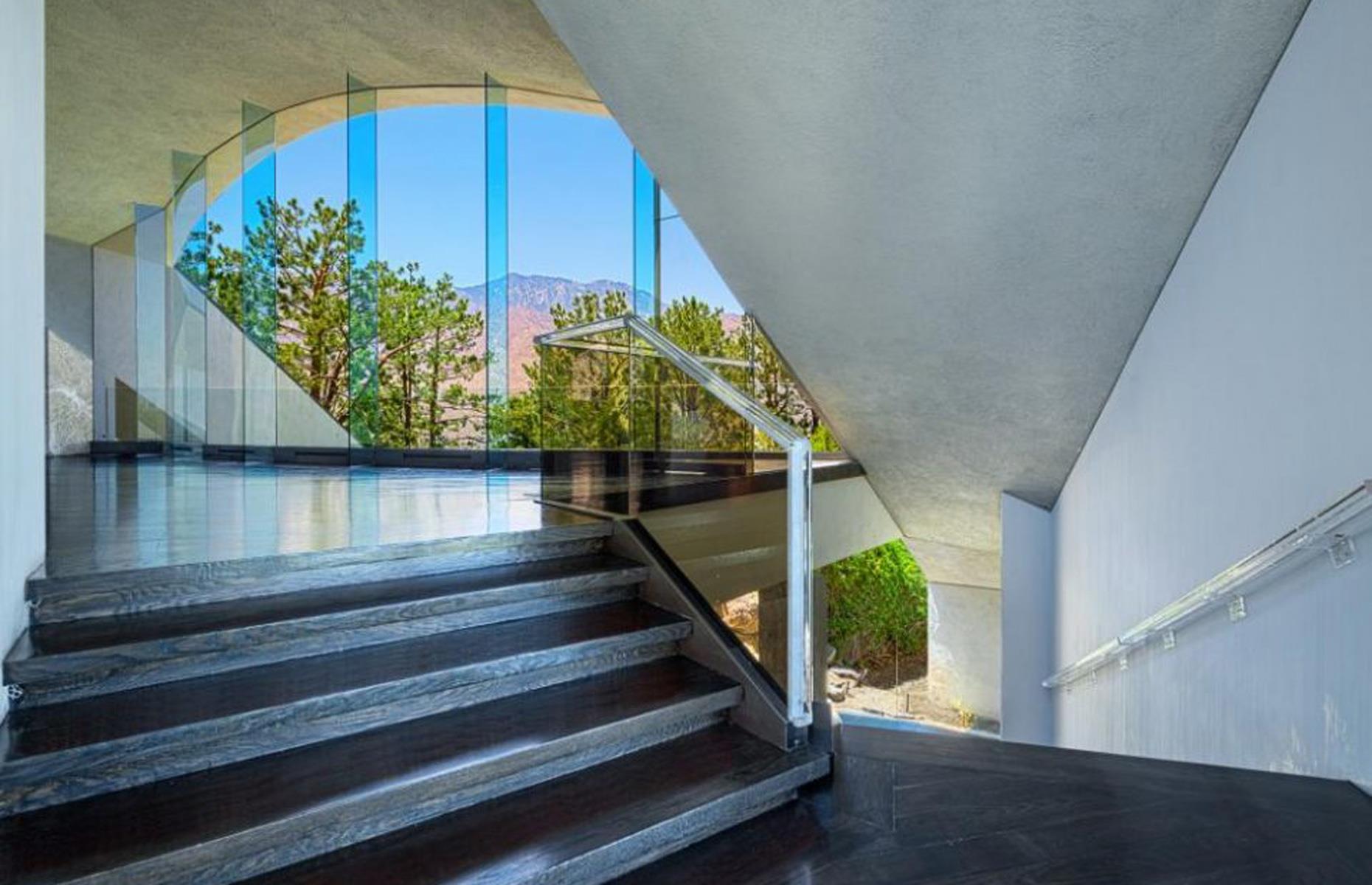La casa-nave espacial de Bob Hope en Palm Springs
