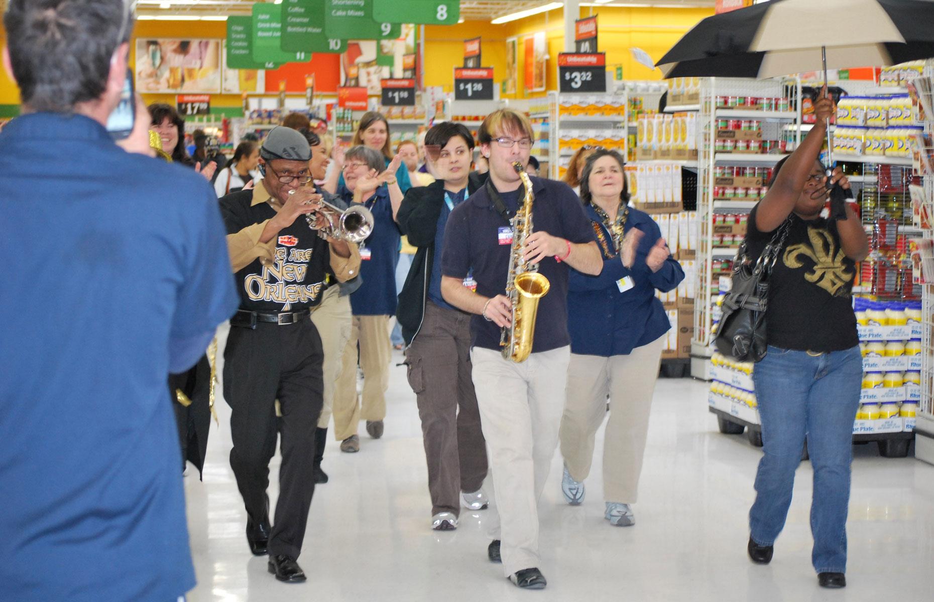 Louisiana: Walmart – 36,992 employees