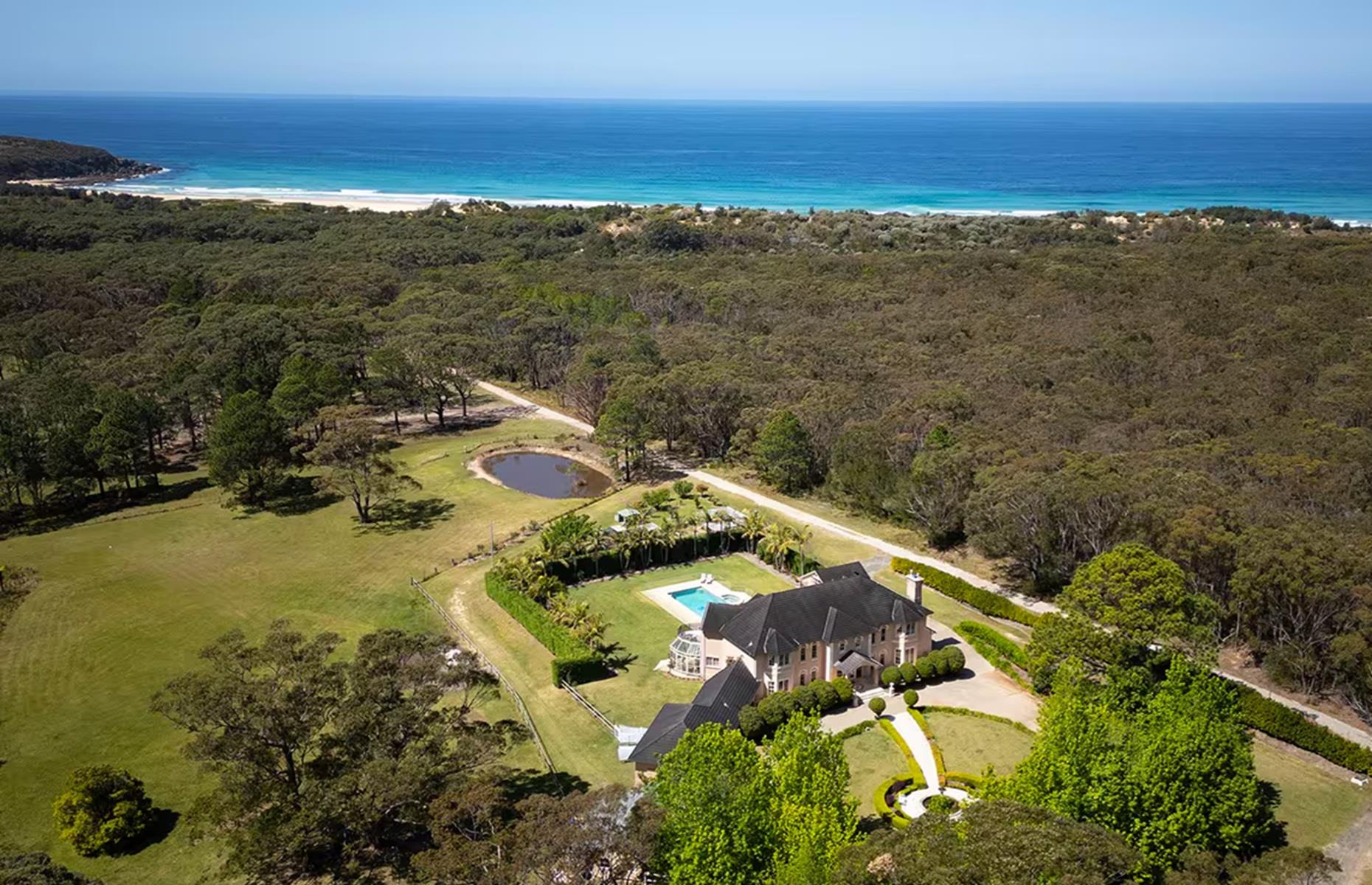 Château Morrow, Burrill Lake, New South Wales