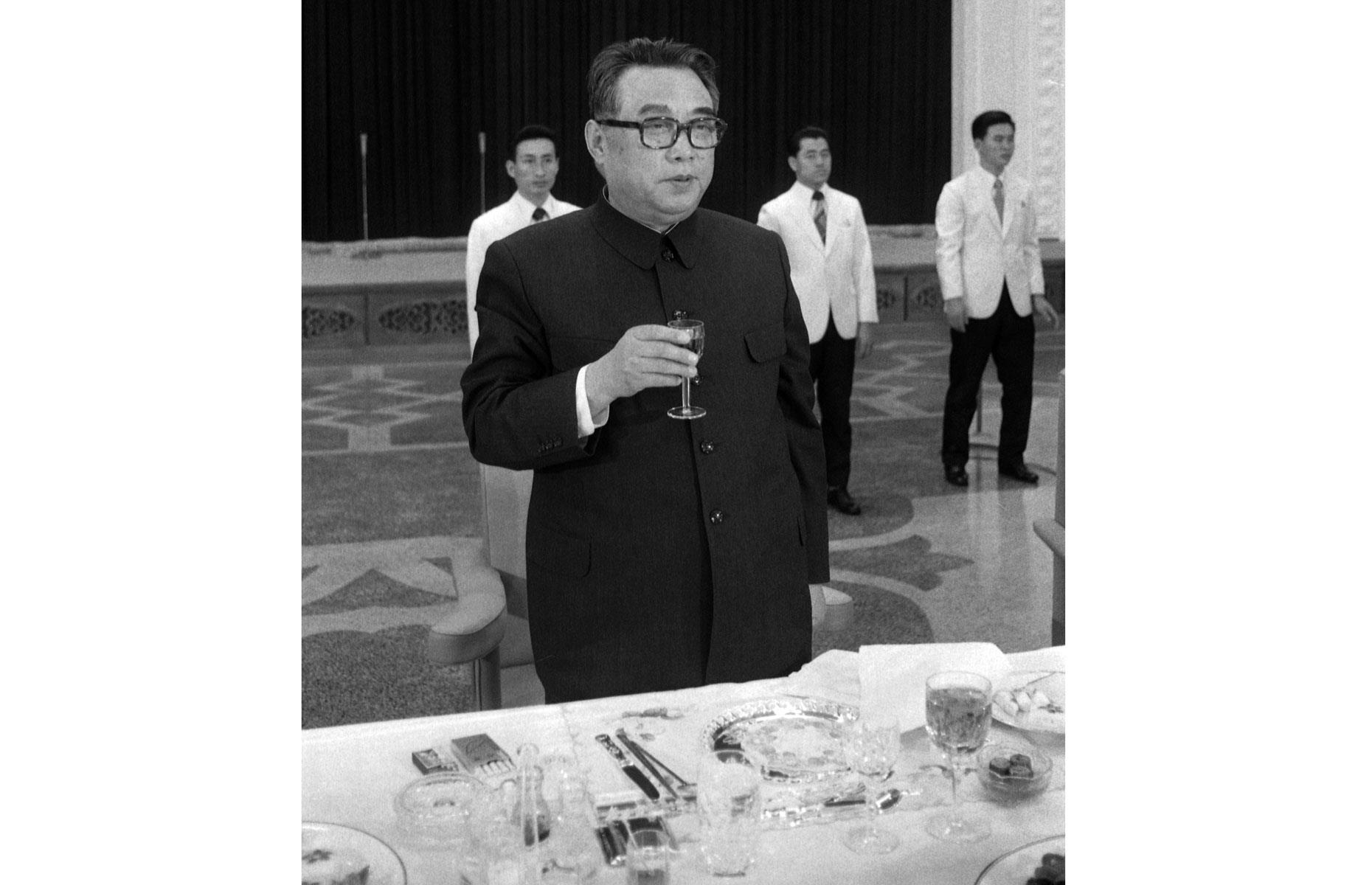 Kim Il-sung's lavish lifestyle 
