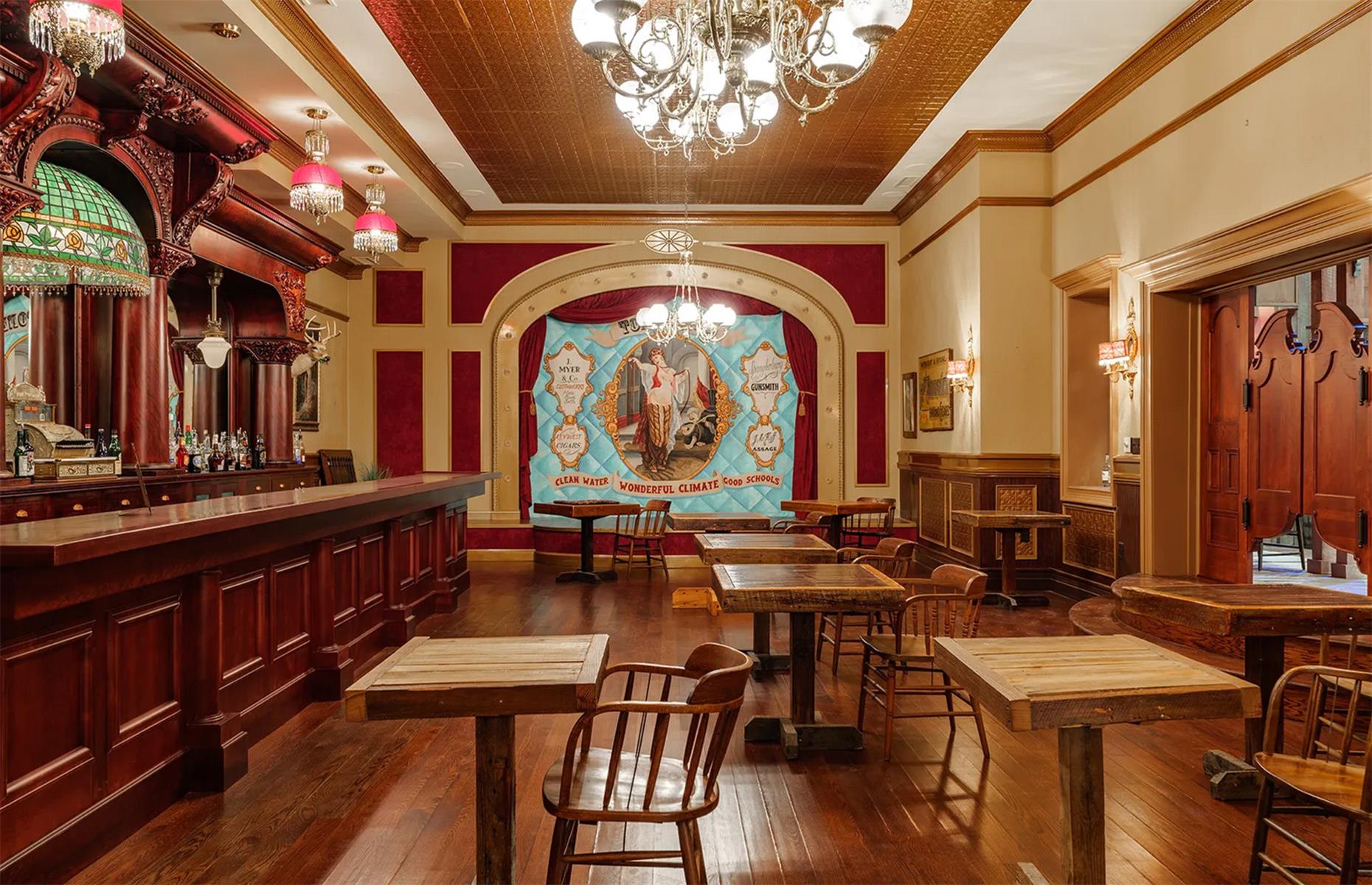 Sprawling mansion with secret Wild West town, Georgia, USA