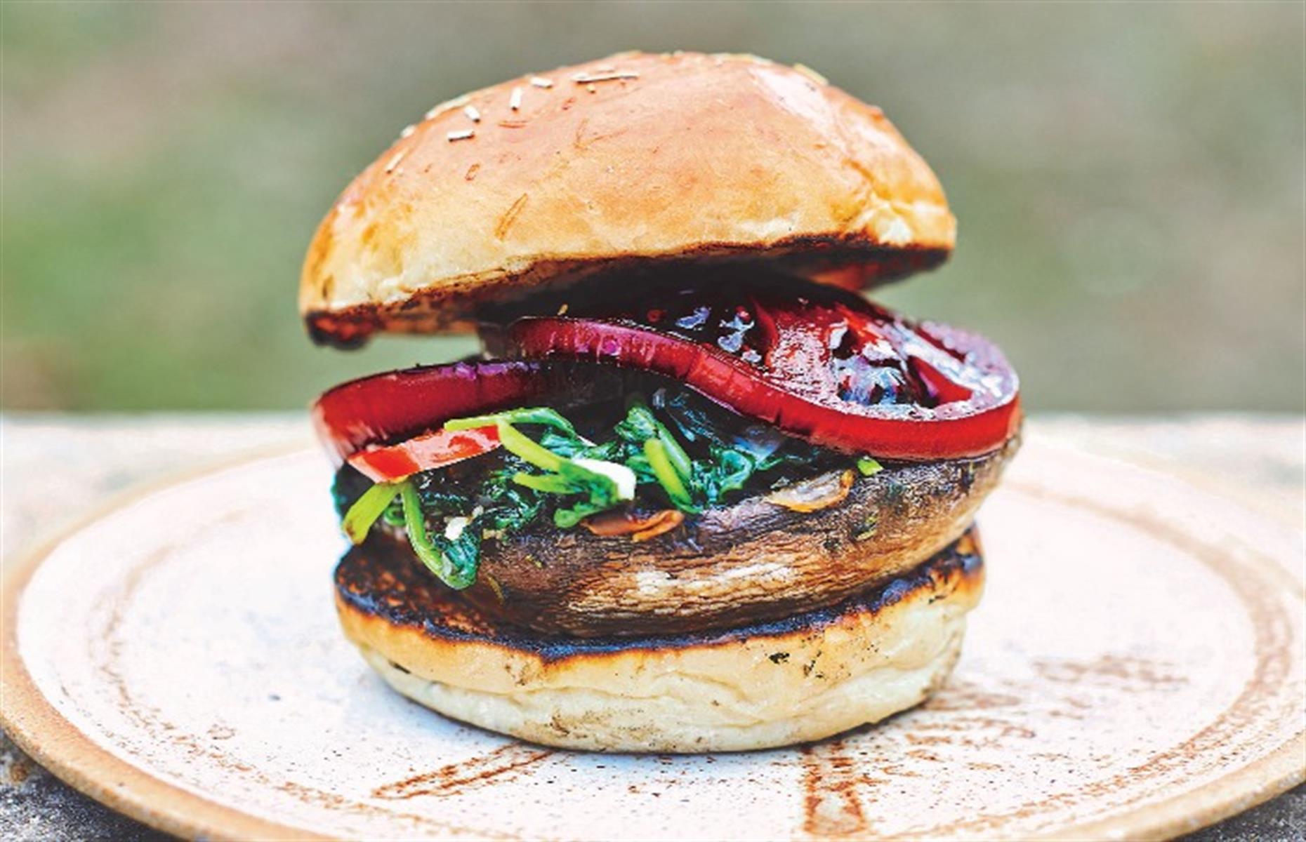 64. Spinach, tomato and mushroom burger