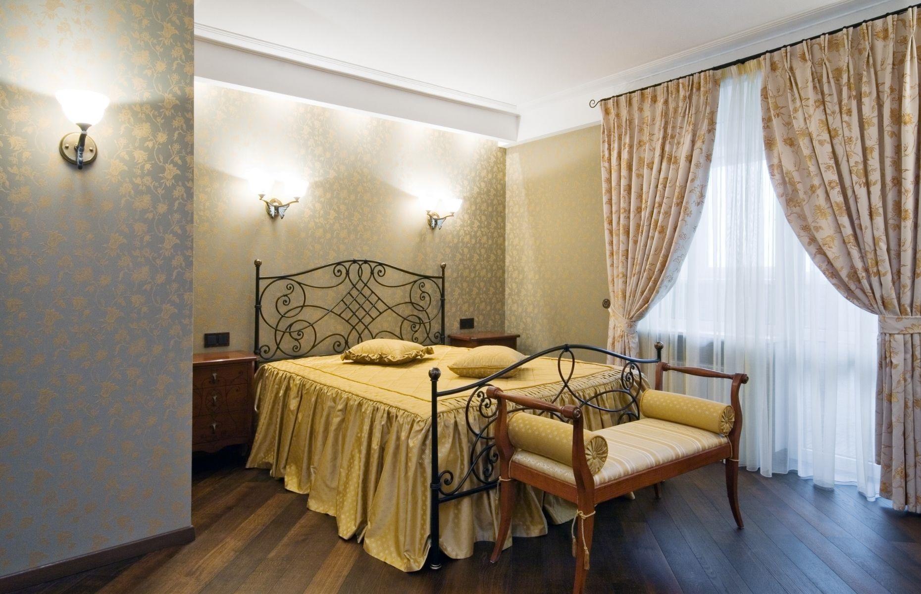 Then: metal frame beds