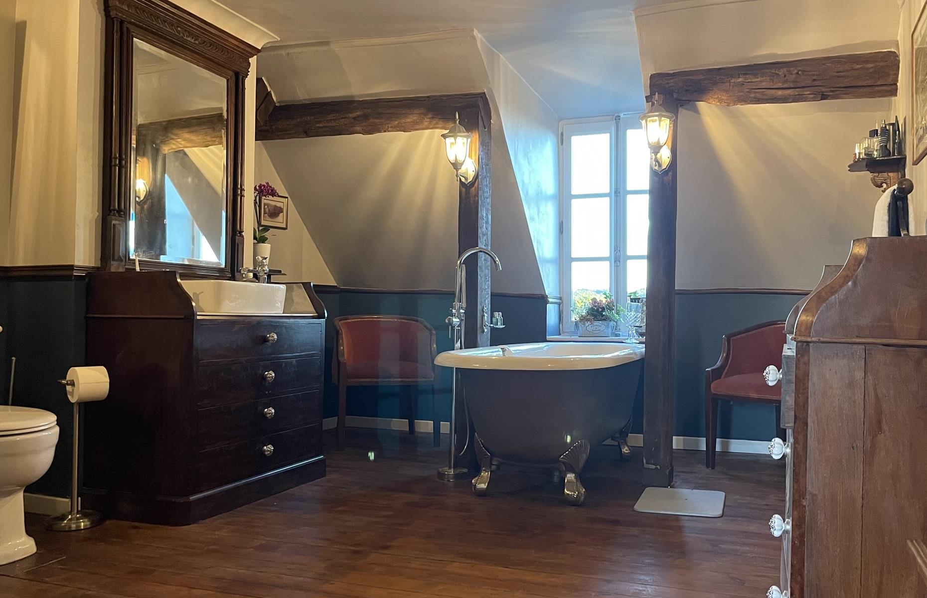 After: a luxurious bathroom