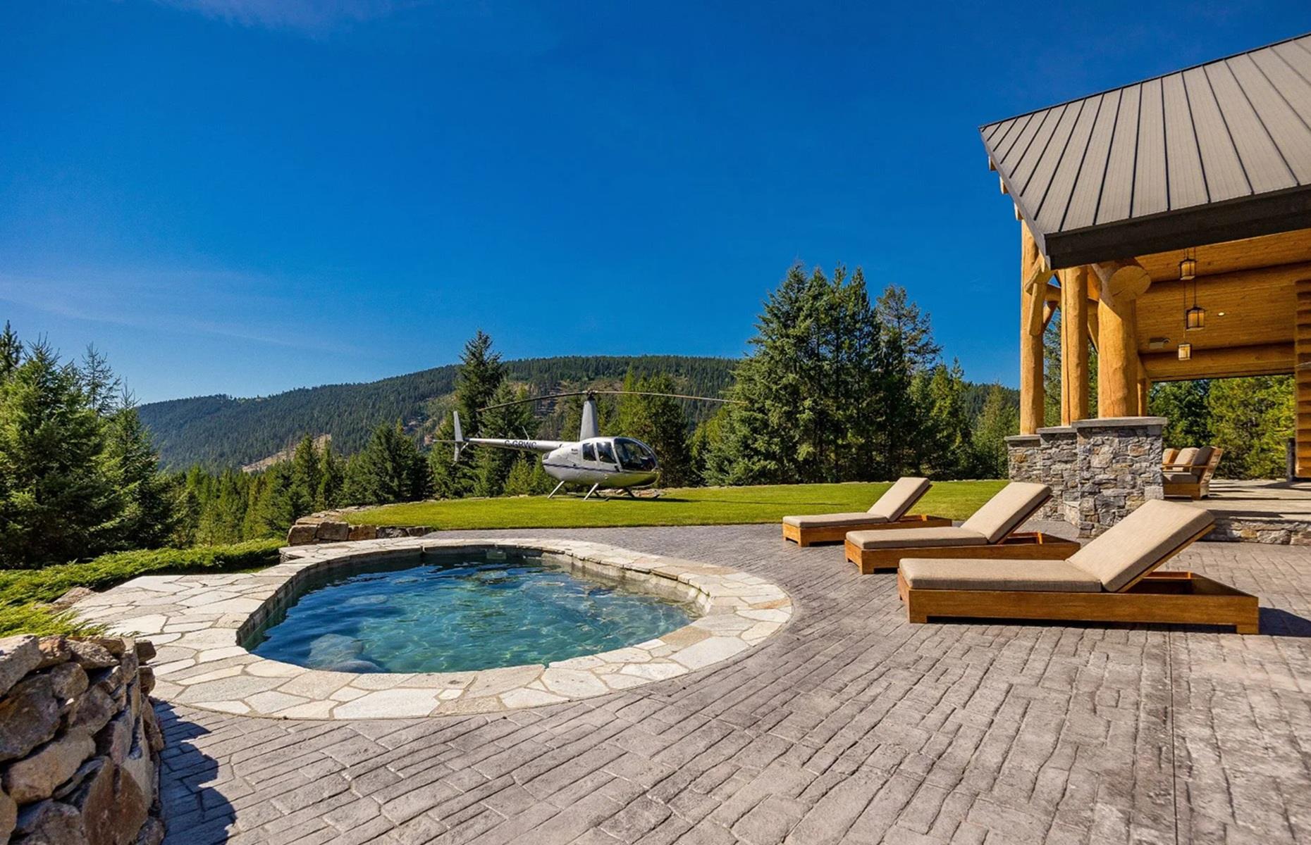 Luxury outdoor amenities