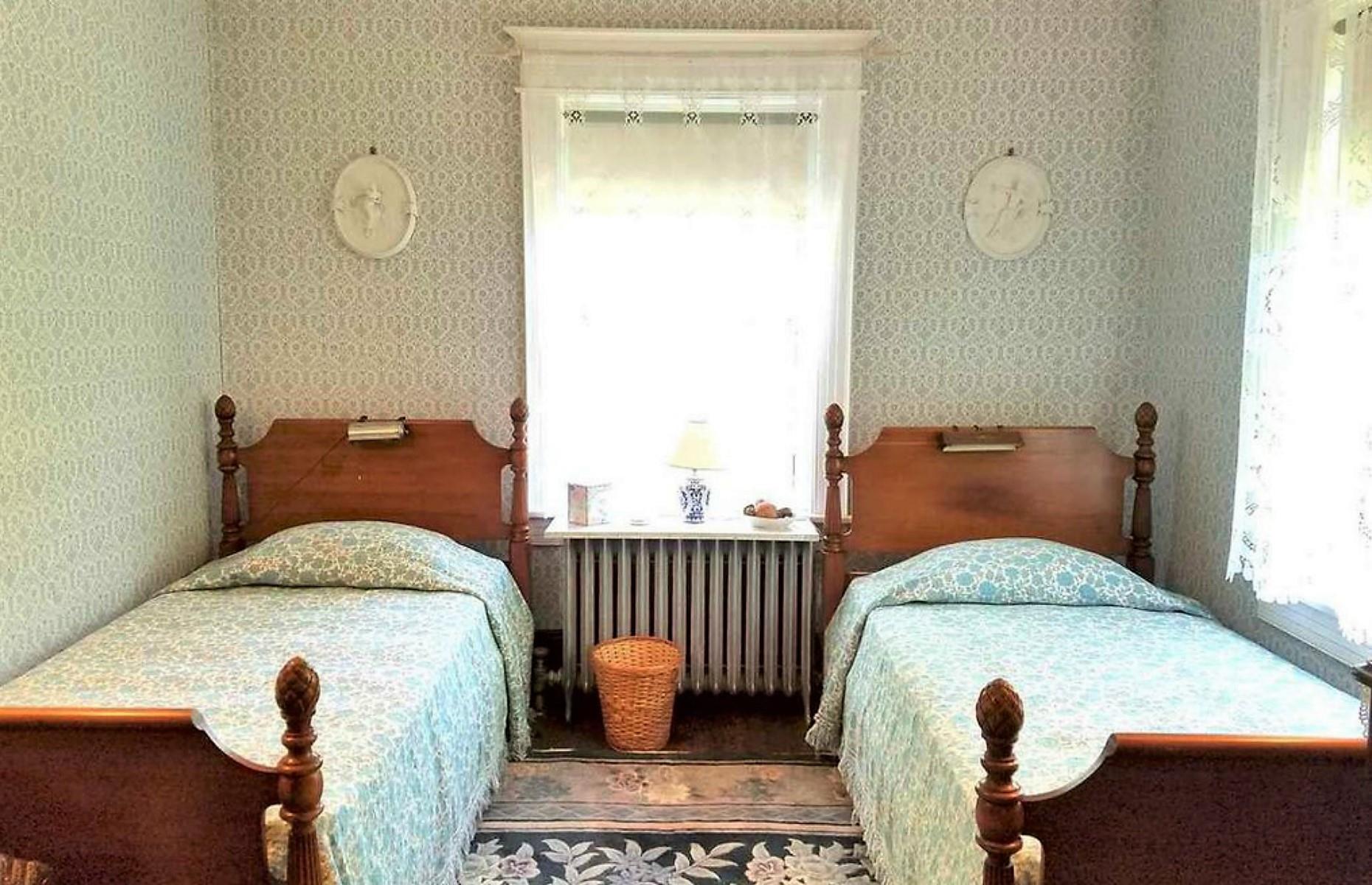 Perfectly preserved bedroom