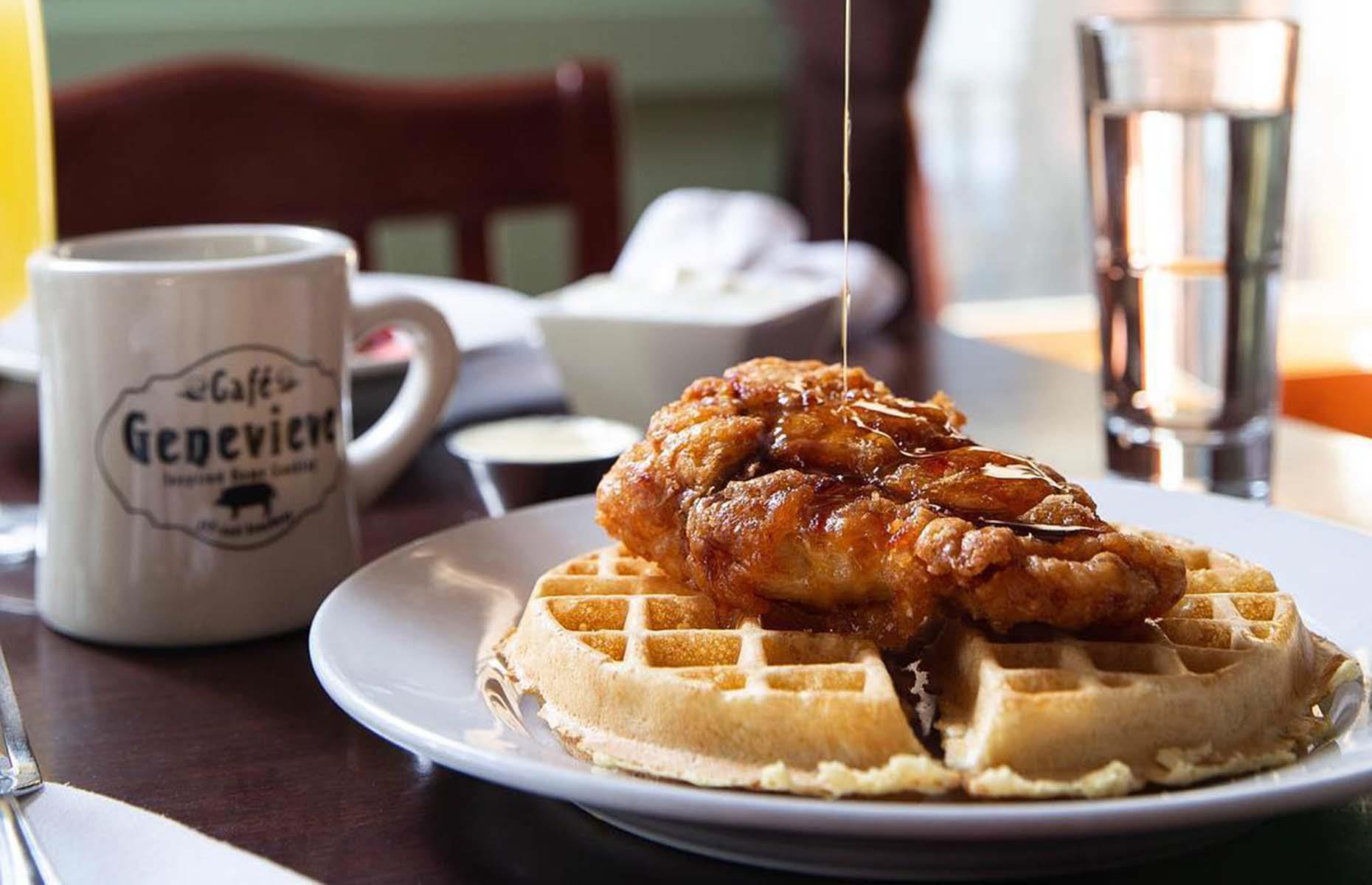 Wyoming: Cafe Genevieve, Jackson
