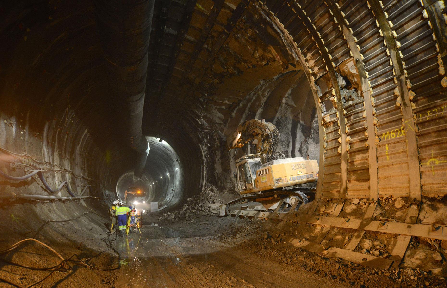 Italy – Turin–Lyon high-speed railway: $27 billion (£21.2bn) estimated