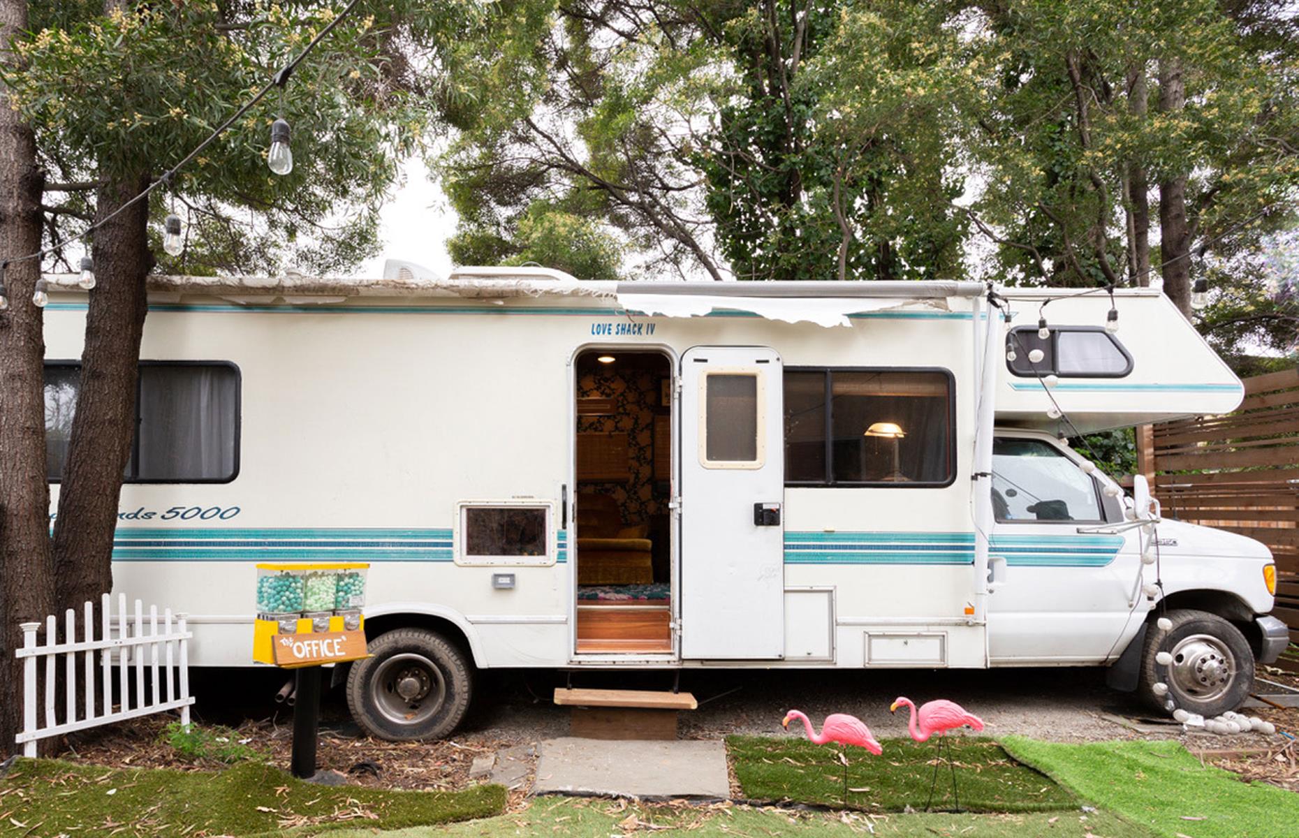 Maximalist vintage RV camper: exterior