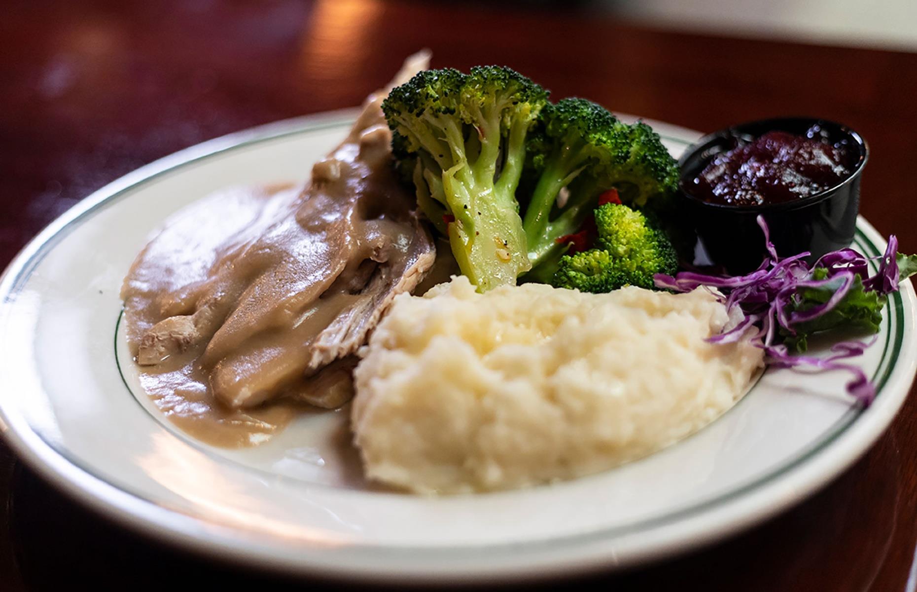 =33. Oregon: Huber's Restaurant, Portland