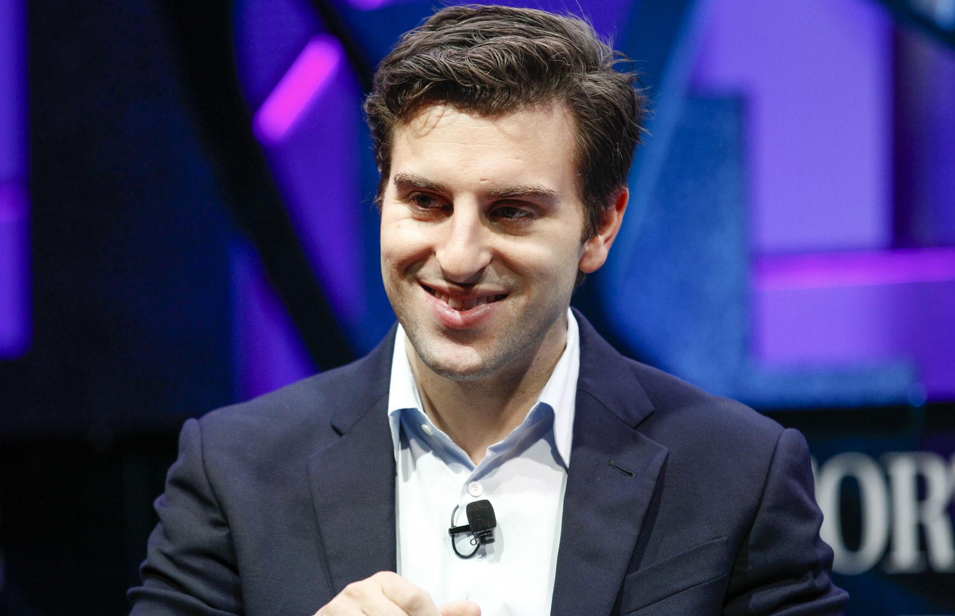 Brian Chesky – Build something people love, not something people sort of like 
