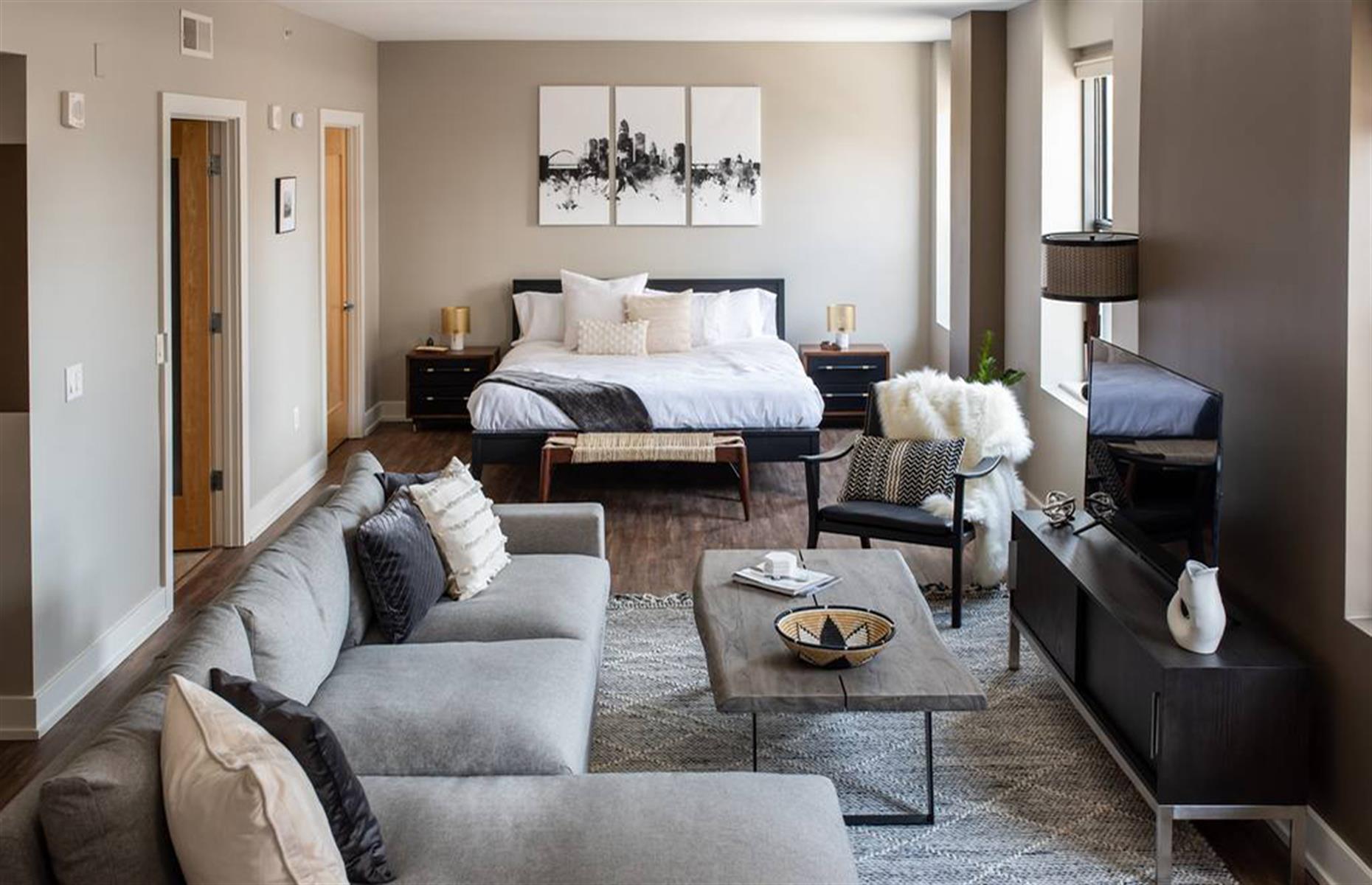 Iowa: luxury suite in Des Moines