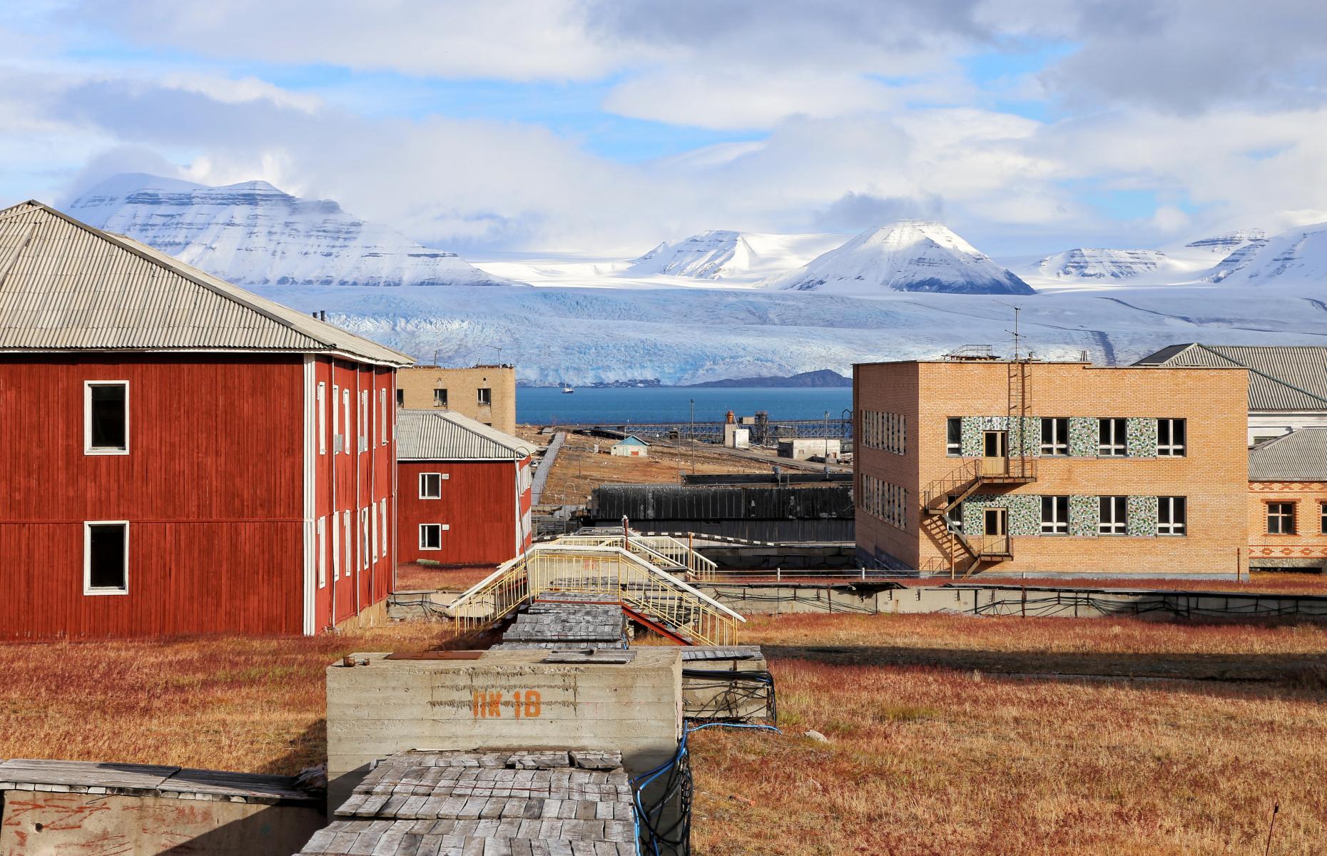 Life in Pyramiden